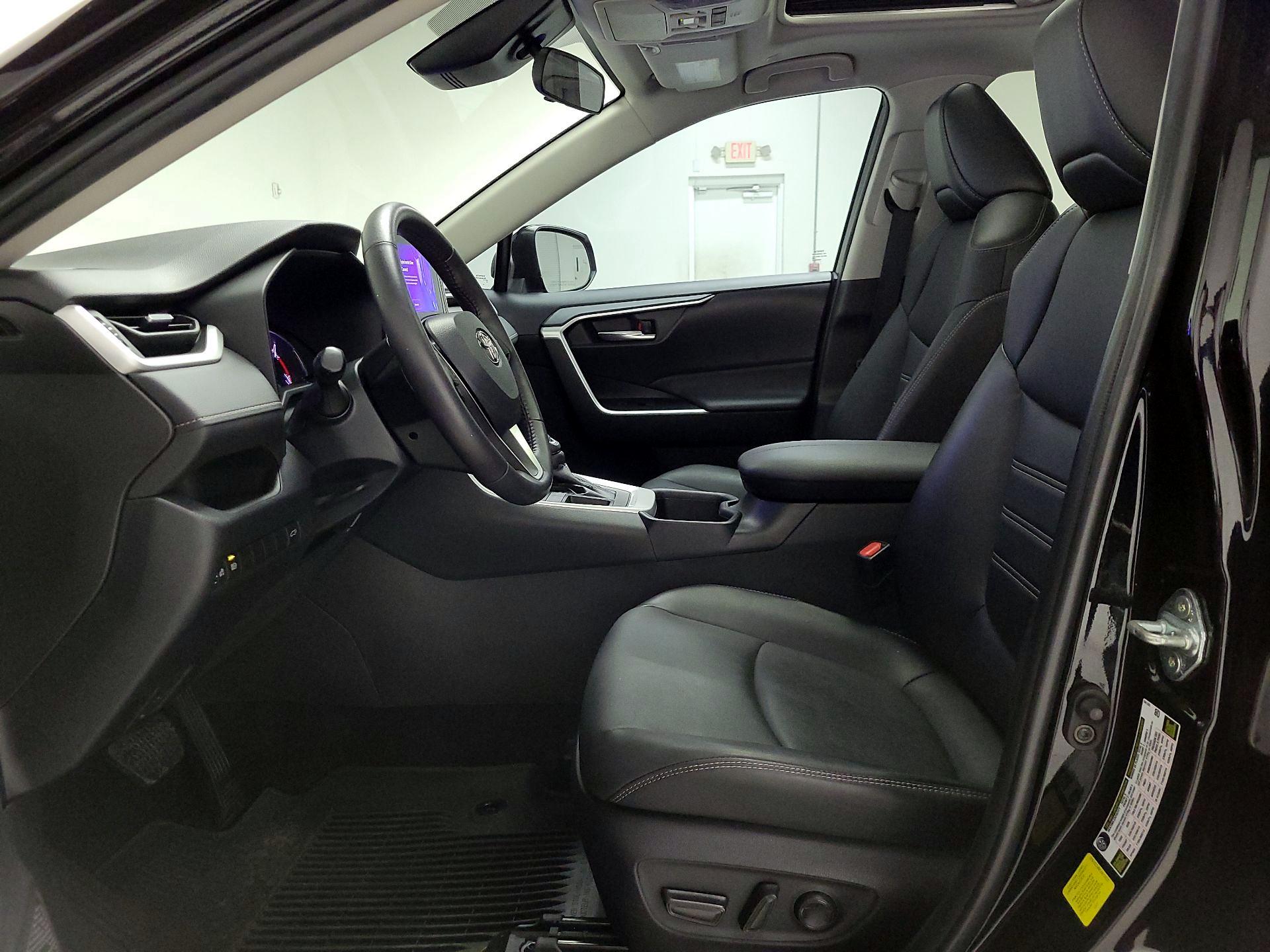 Thumbnail: 2023 Toyota RAV4 - 11