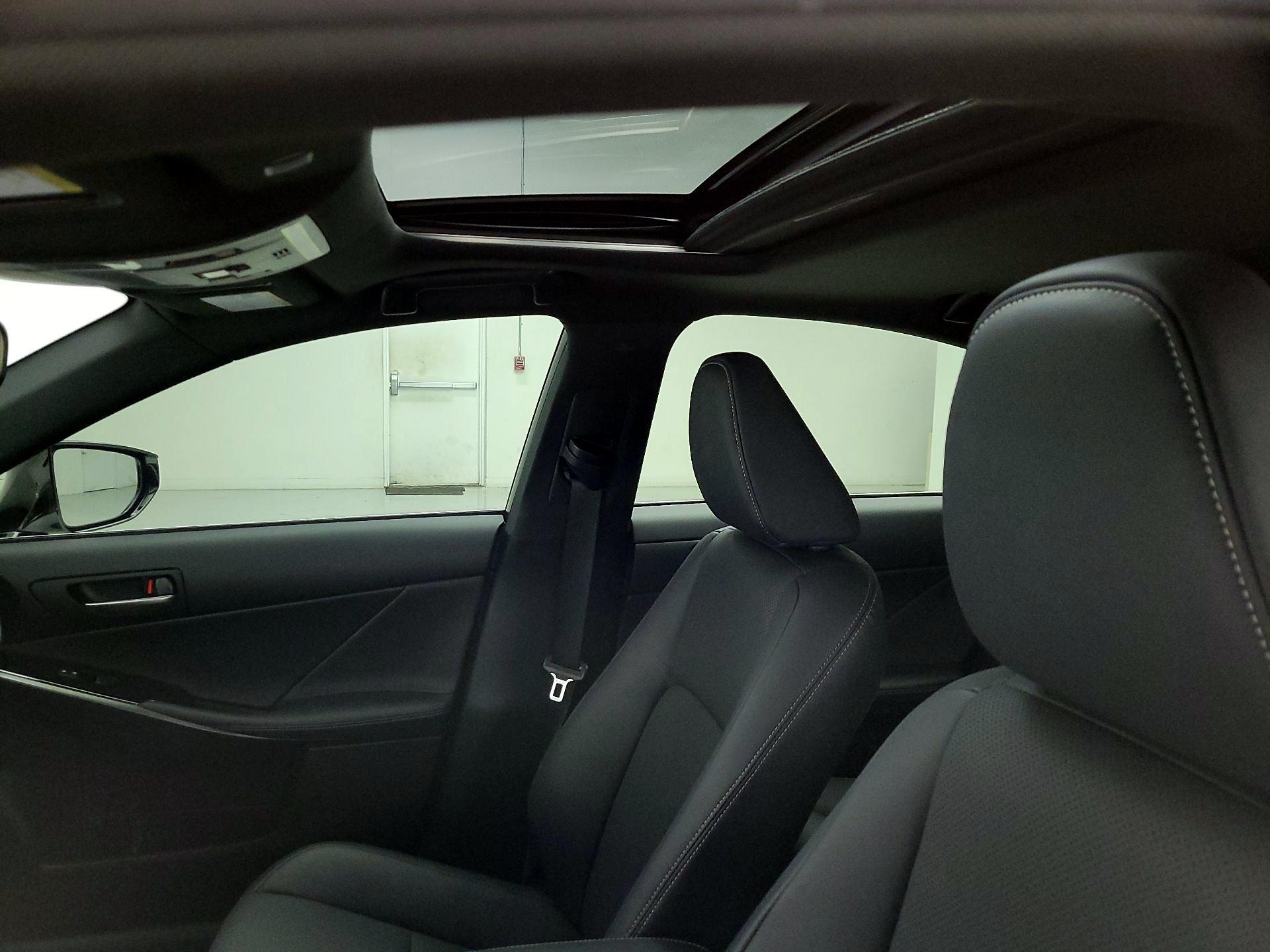 Thumbnail: 2025 Lexus IS - 20