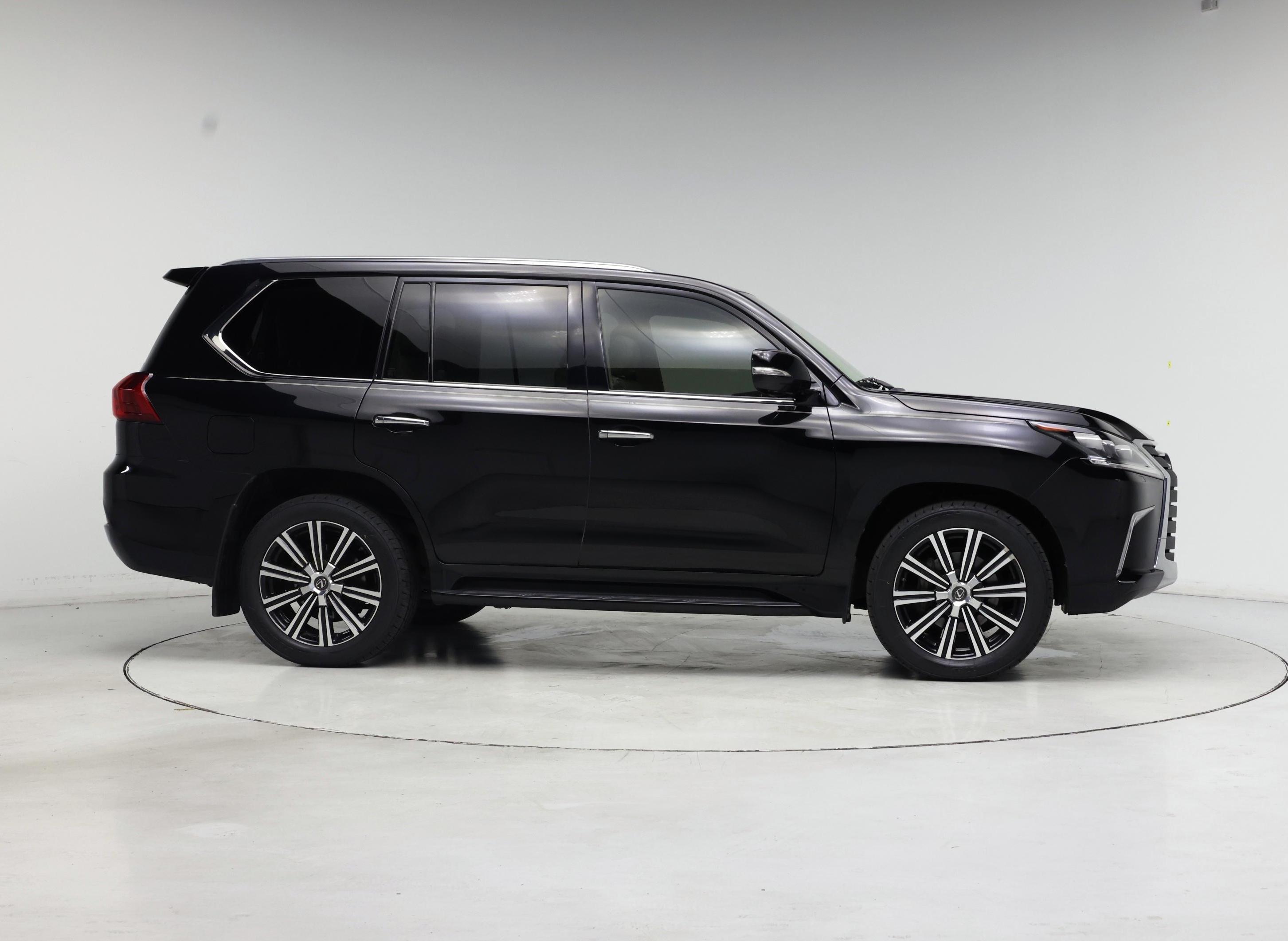 Thumbnail: 2020 Lexus LX - 7