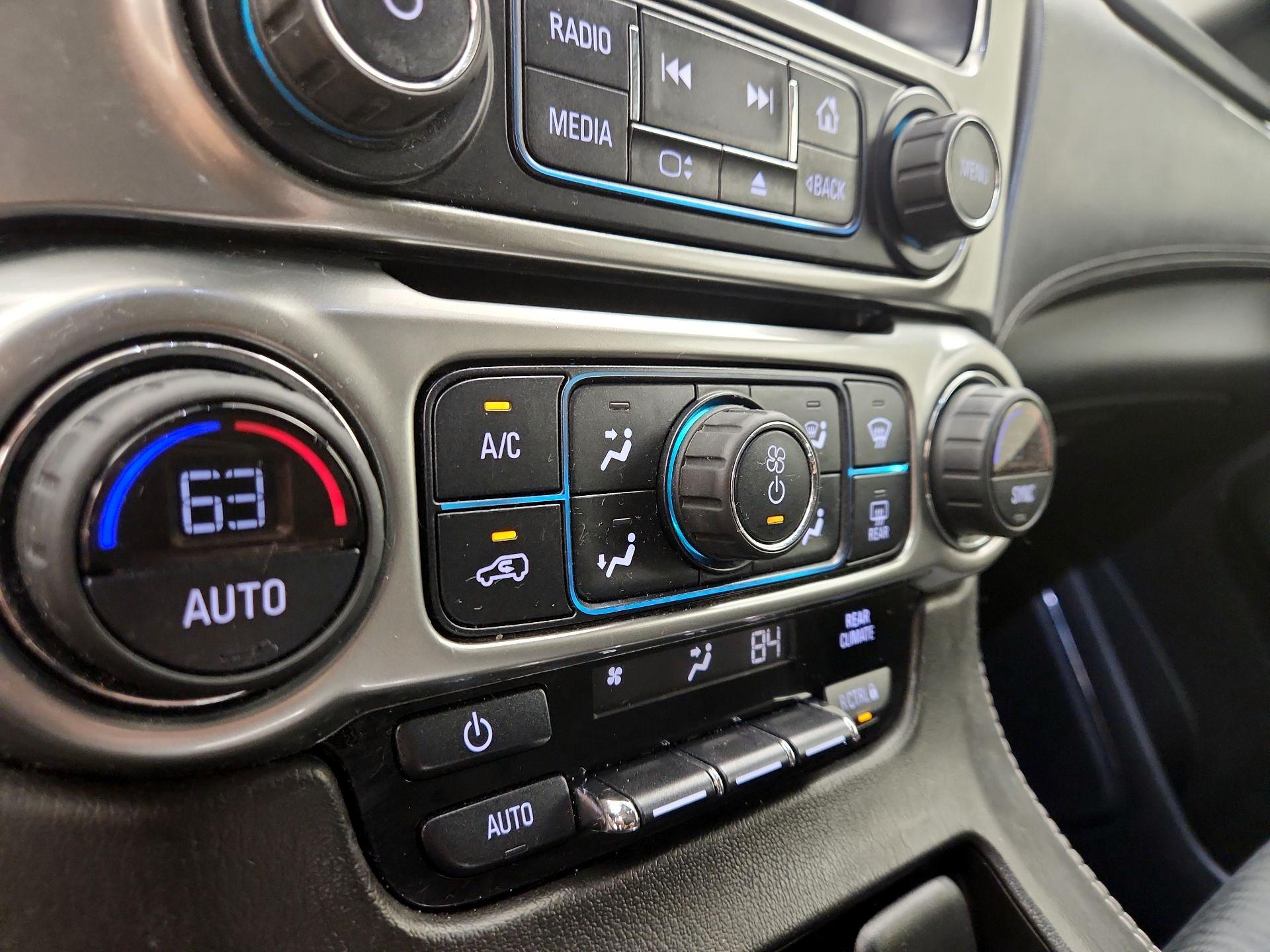 Thumbnail: 2020 Chevrolet Tahoe - 16