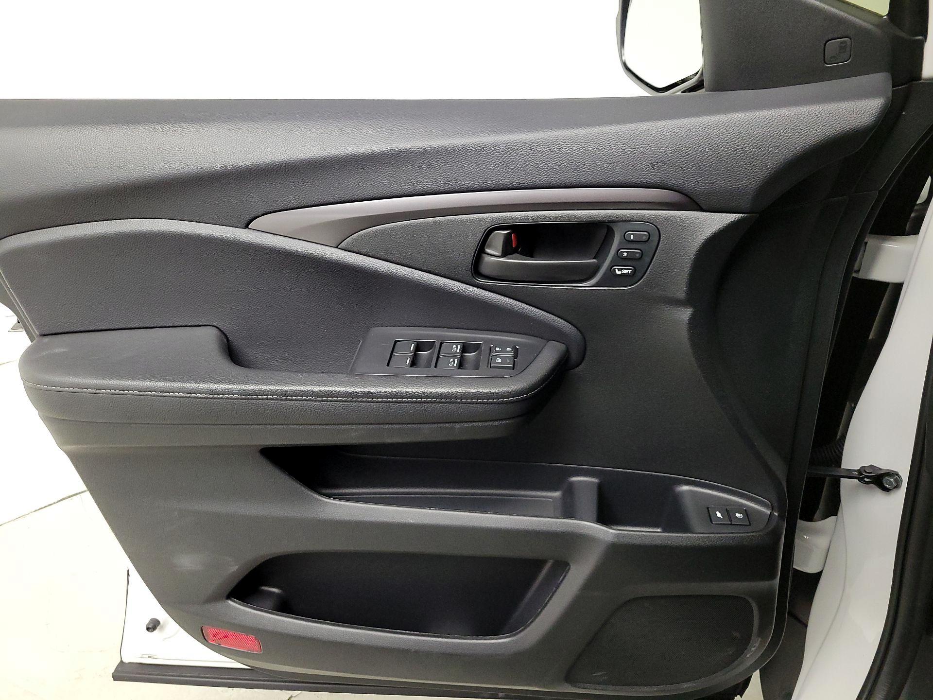 Thumbnail: 2024 Honda Passport - 12