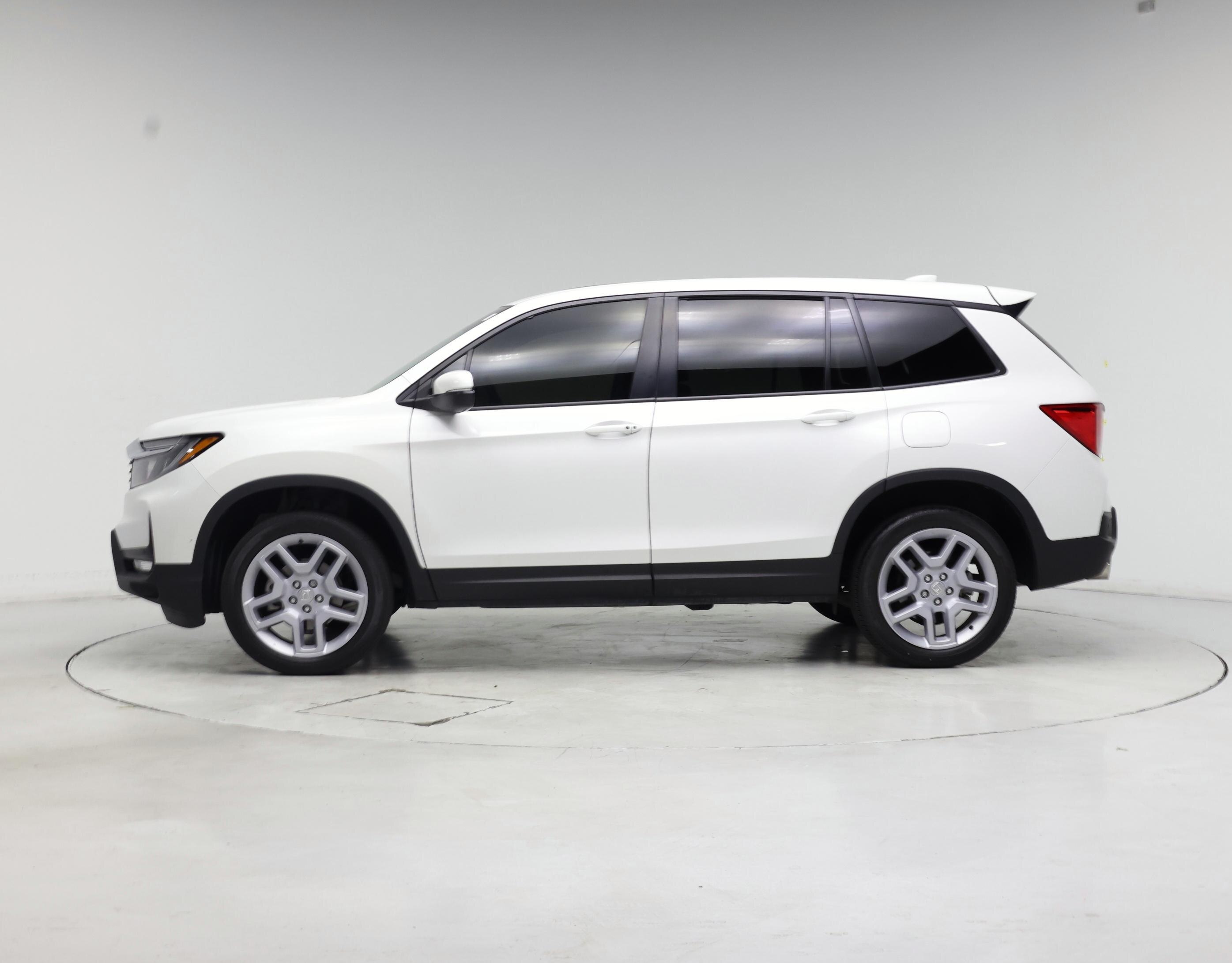 Thumbnail: 2024 Honda Passport - 3