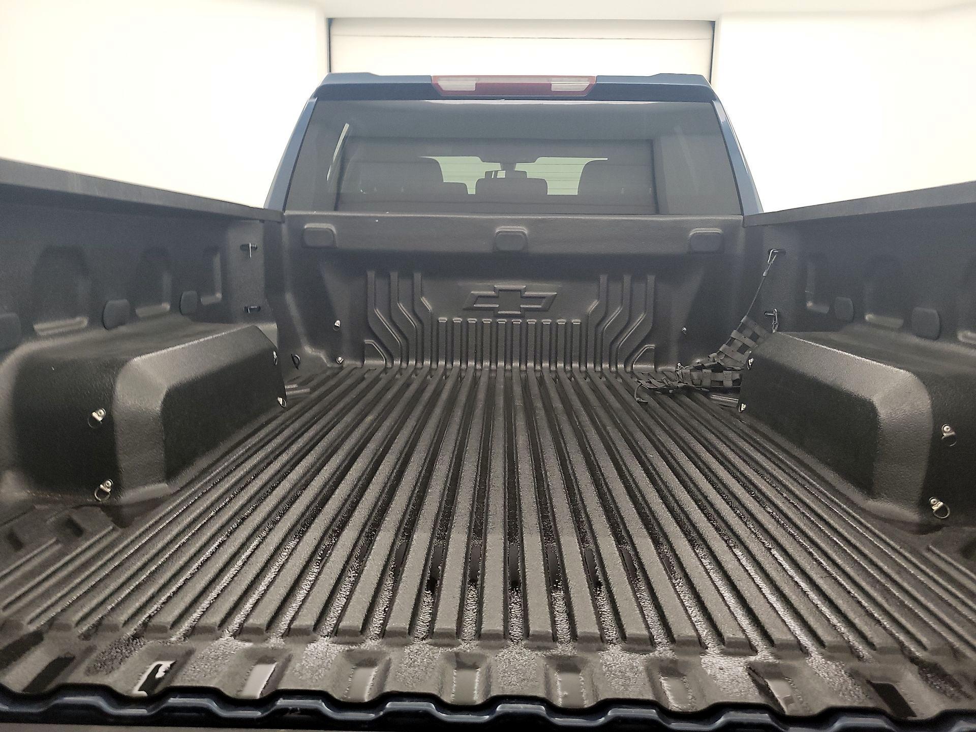 Thumbnail: 2019 Chevrolet Silverado 1500 - 20