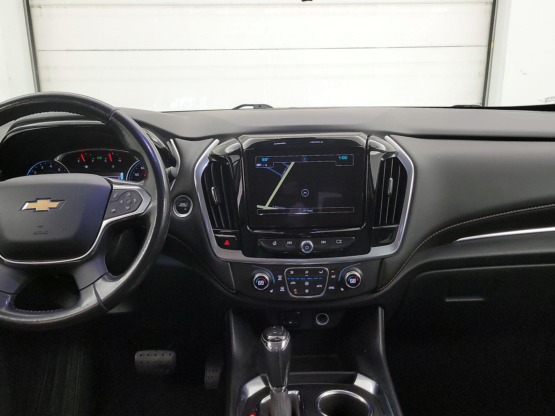 Thumbnail: 2019 Chevrolet Traverse - 9