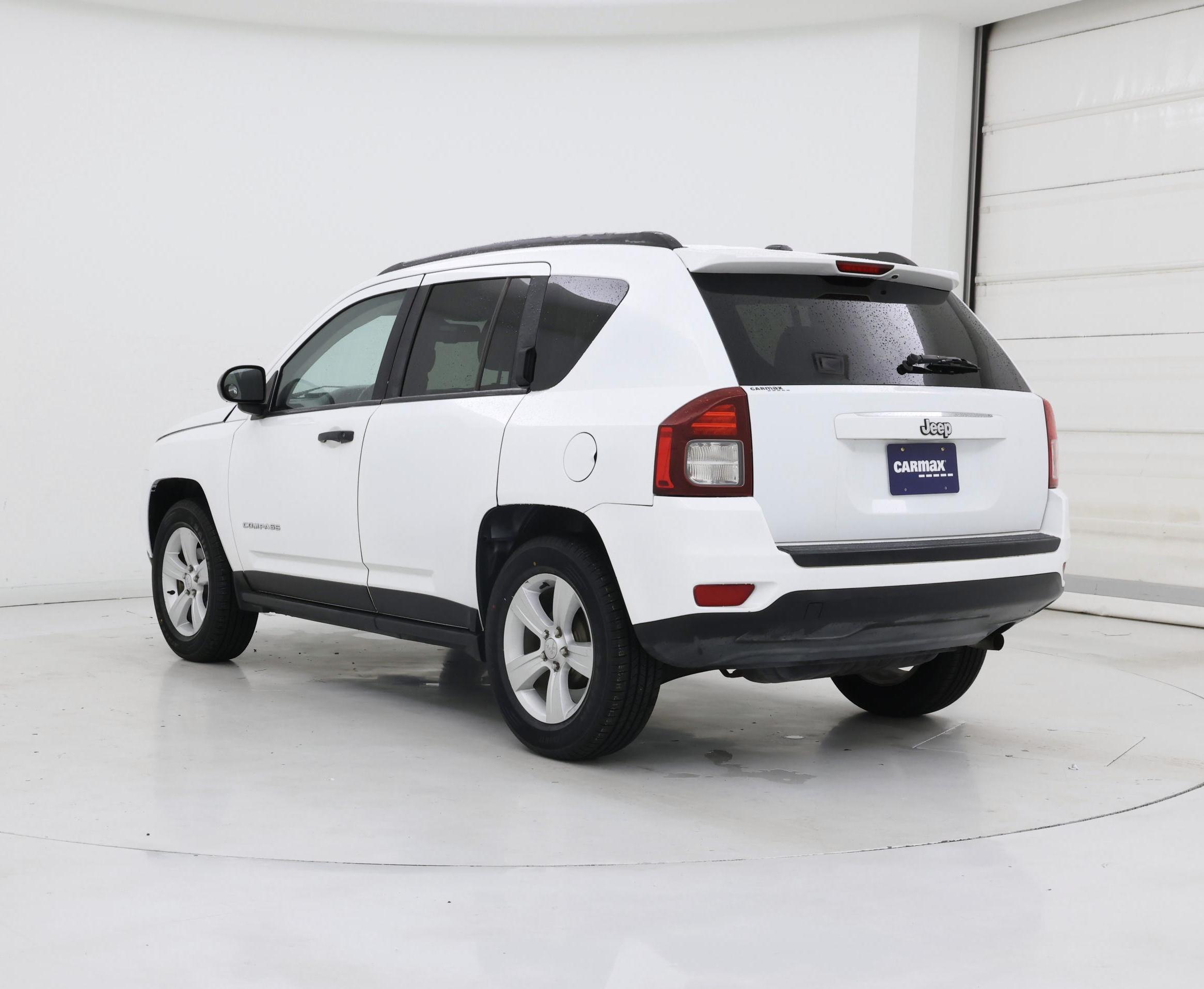 Thumbnail: 2016 Jeep Compass - 2