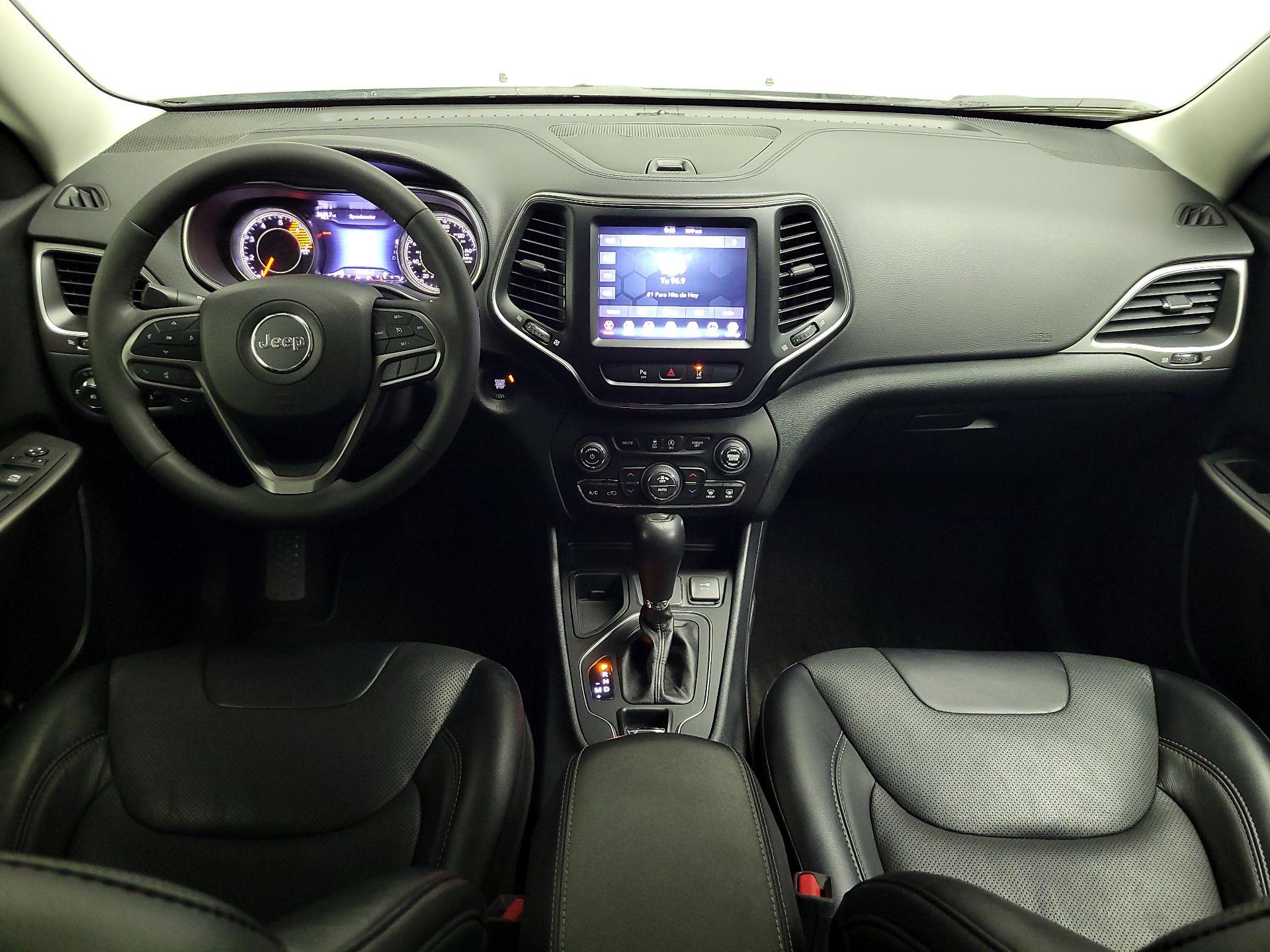 Thumbnail: 2022 Jeep Cherokee - 9