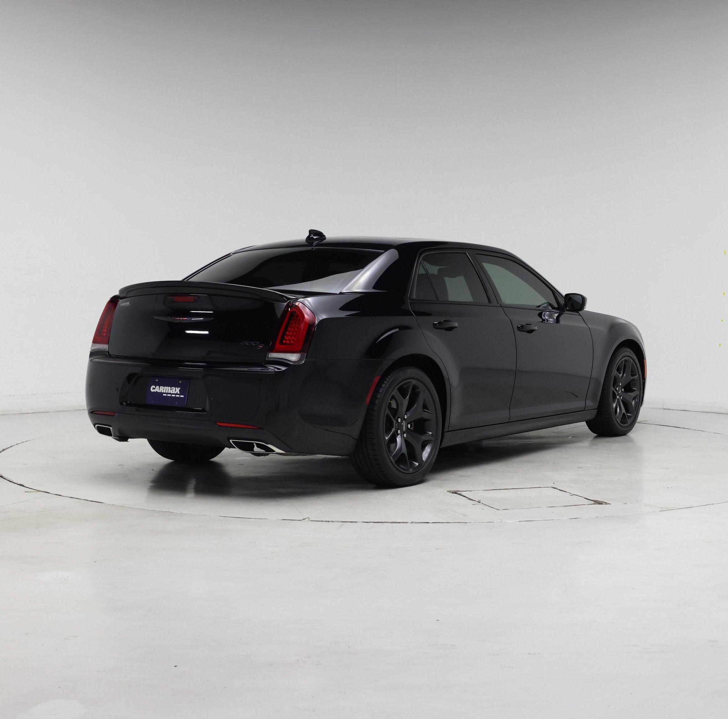 Thumbnail: 2023 Chrysler 300 - 8