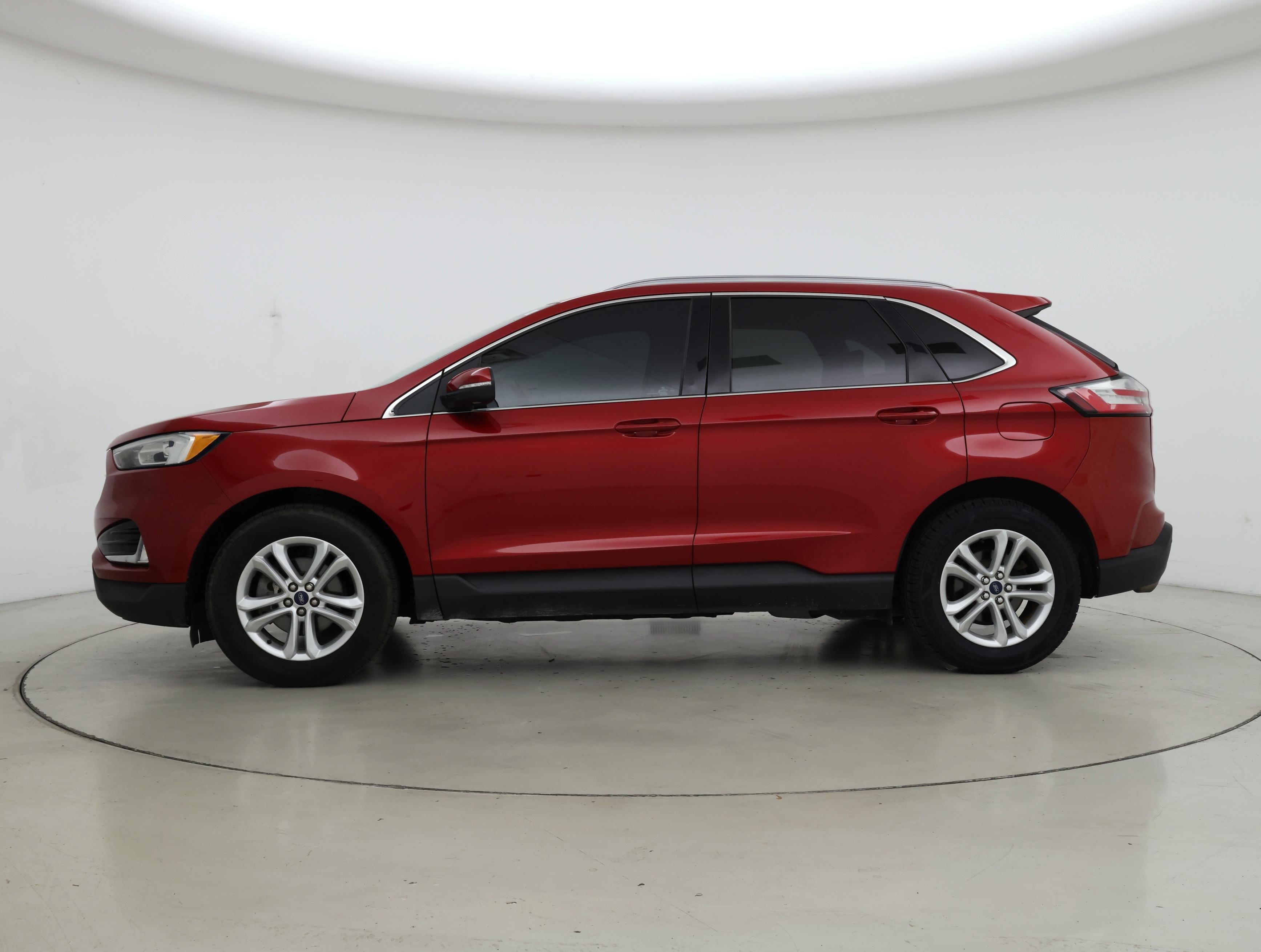 Thumbnail: 2020 Ford Edge - 3