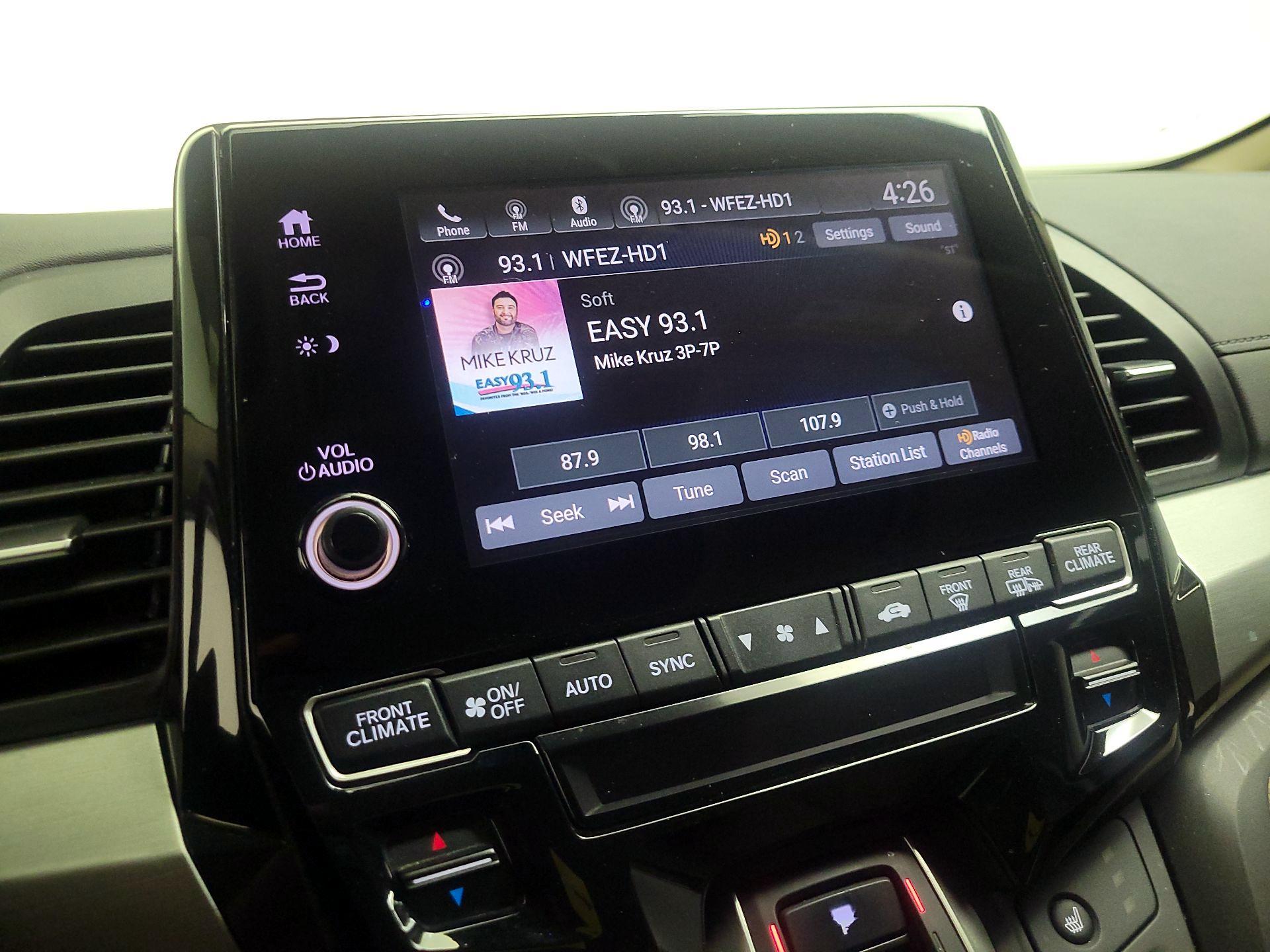 Thumbnail: 2019 Honda Odyssey - 15