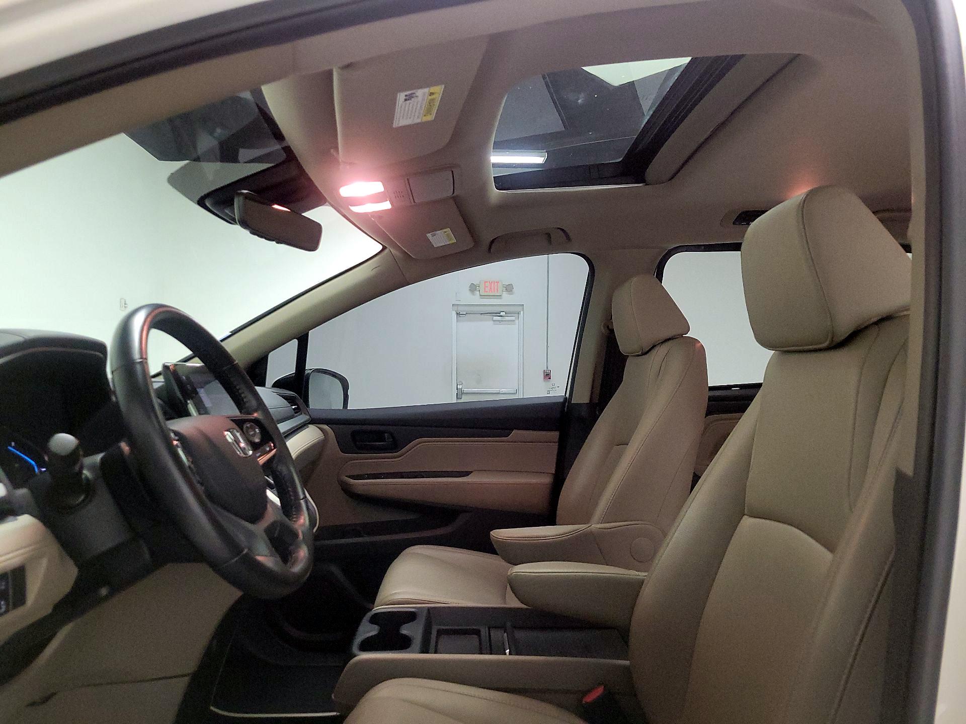 Thumbnail: 2019 Honda Odyssey - 19