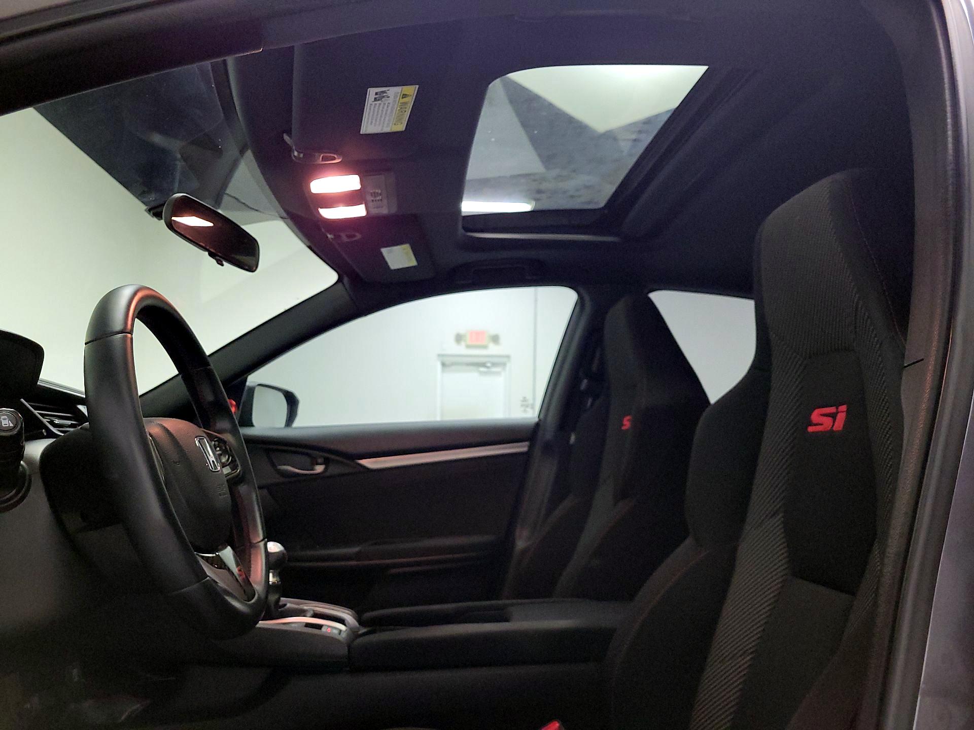 Thumbnail: 2019 Honda Civic - 19