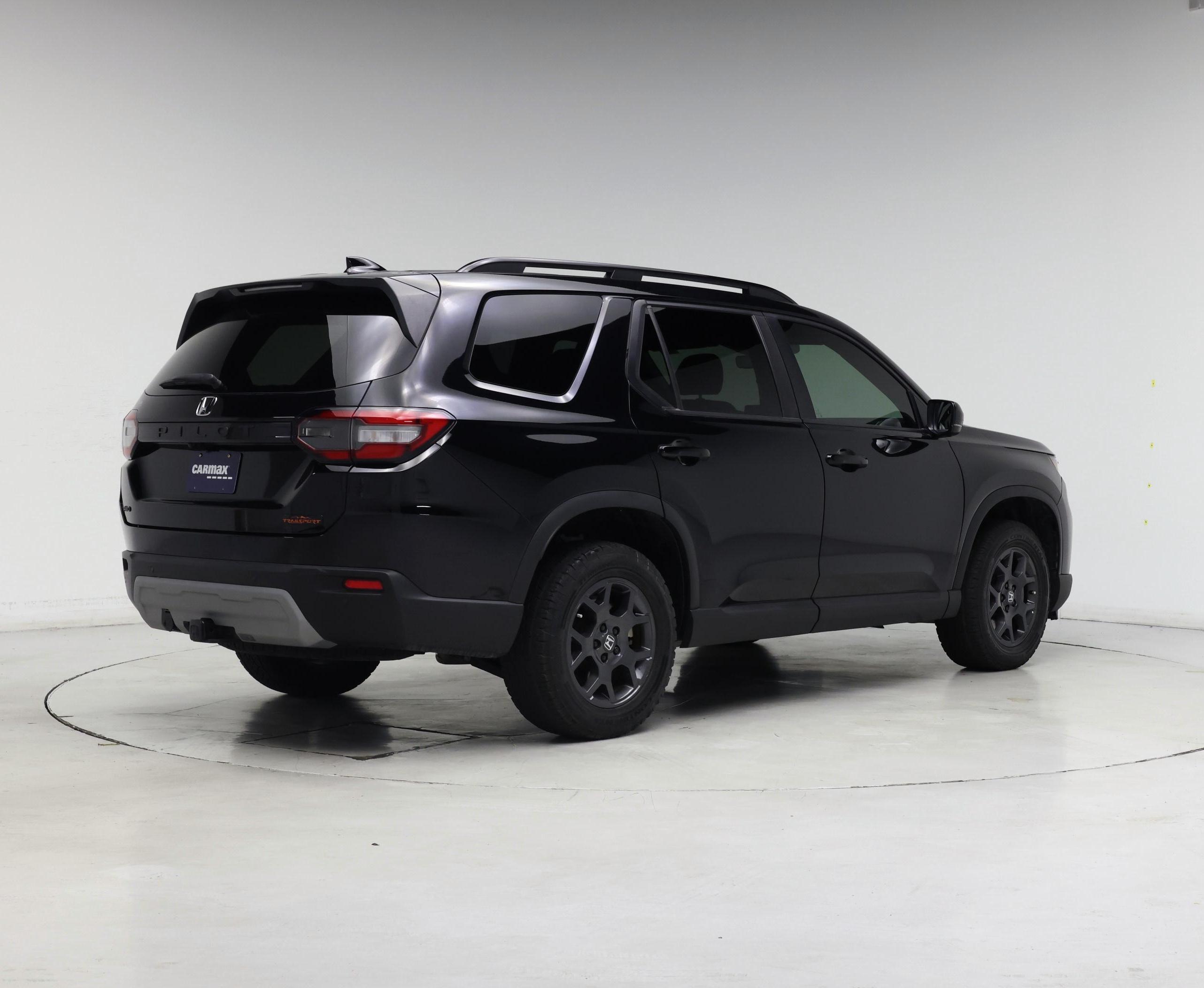 Thumbnail: 2025 Honda Pilot - 8