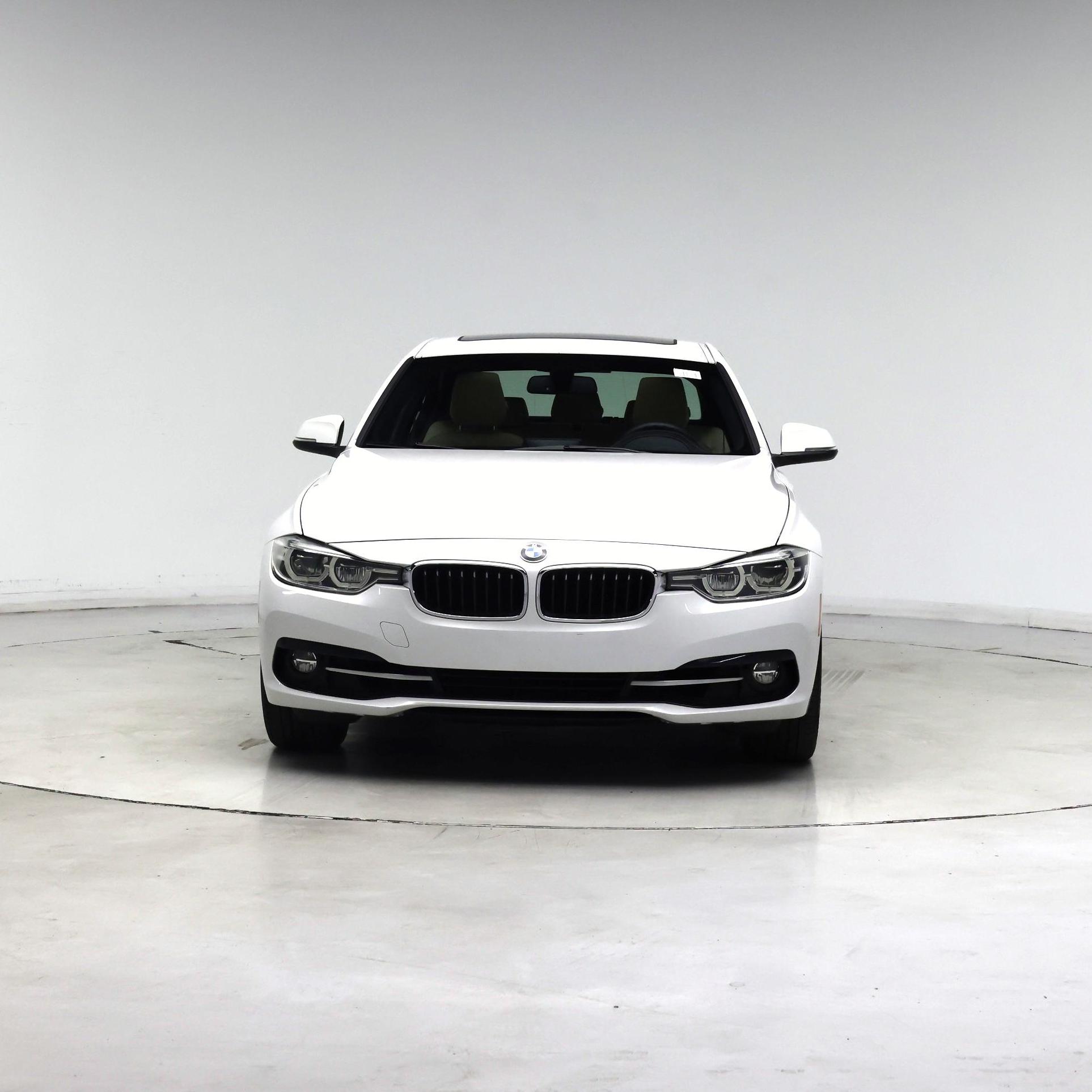 Thumbnail: 2018 BMW 3 Series - 5