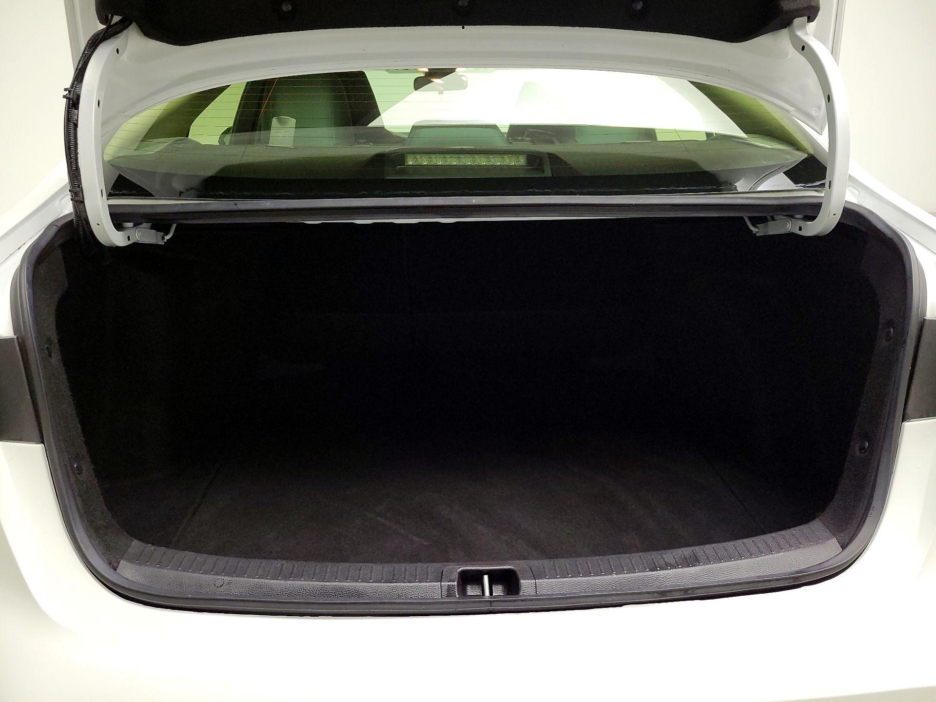 Thumbnail: 2022 Toyota Corolla - 19