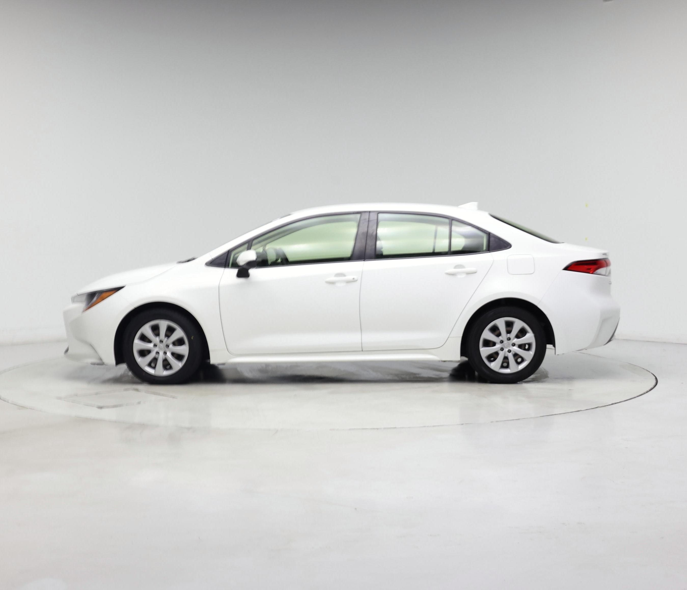 Thumbnail: 2022 Toyota Corolla - 3