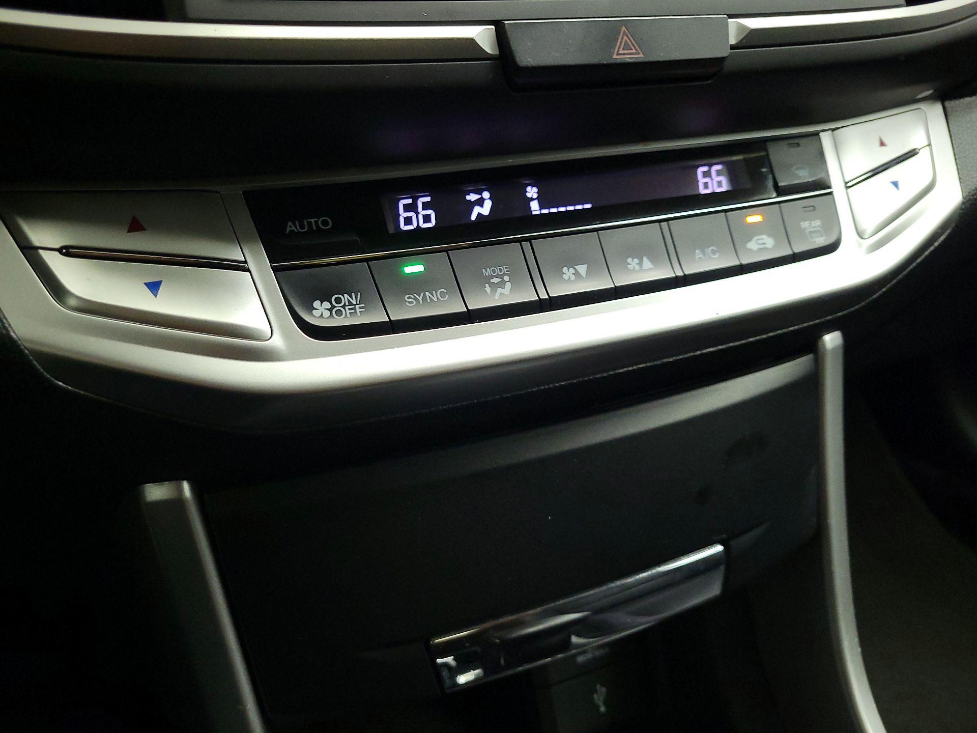 Thumbnail: 2014 Honda Accord - 16