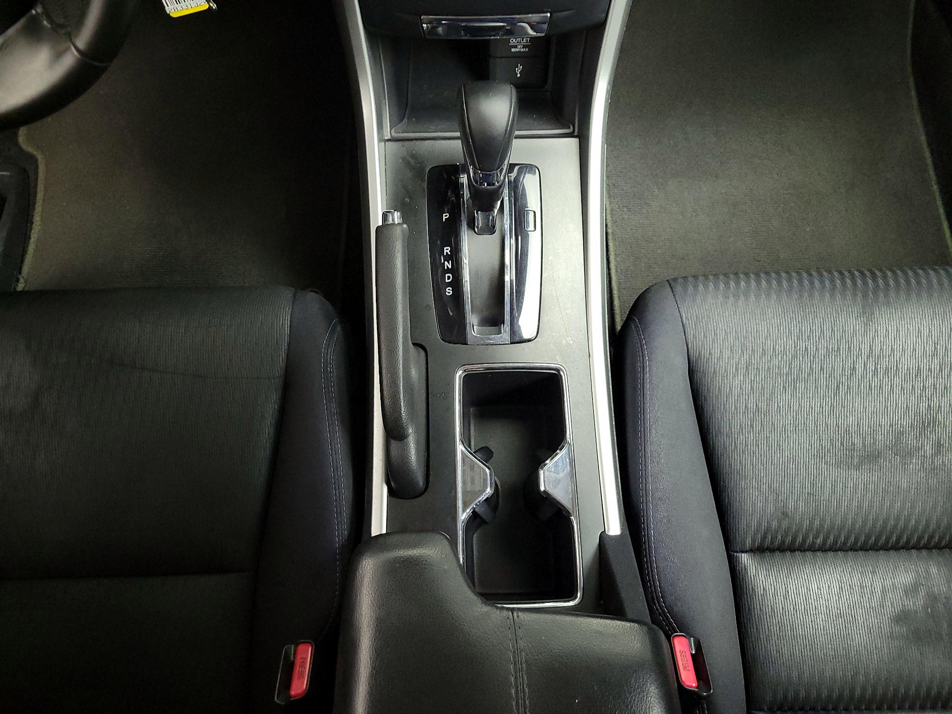 Thumbnail: 2014 Honda Accord - 17