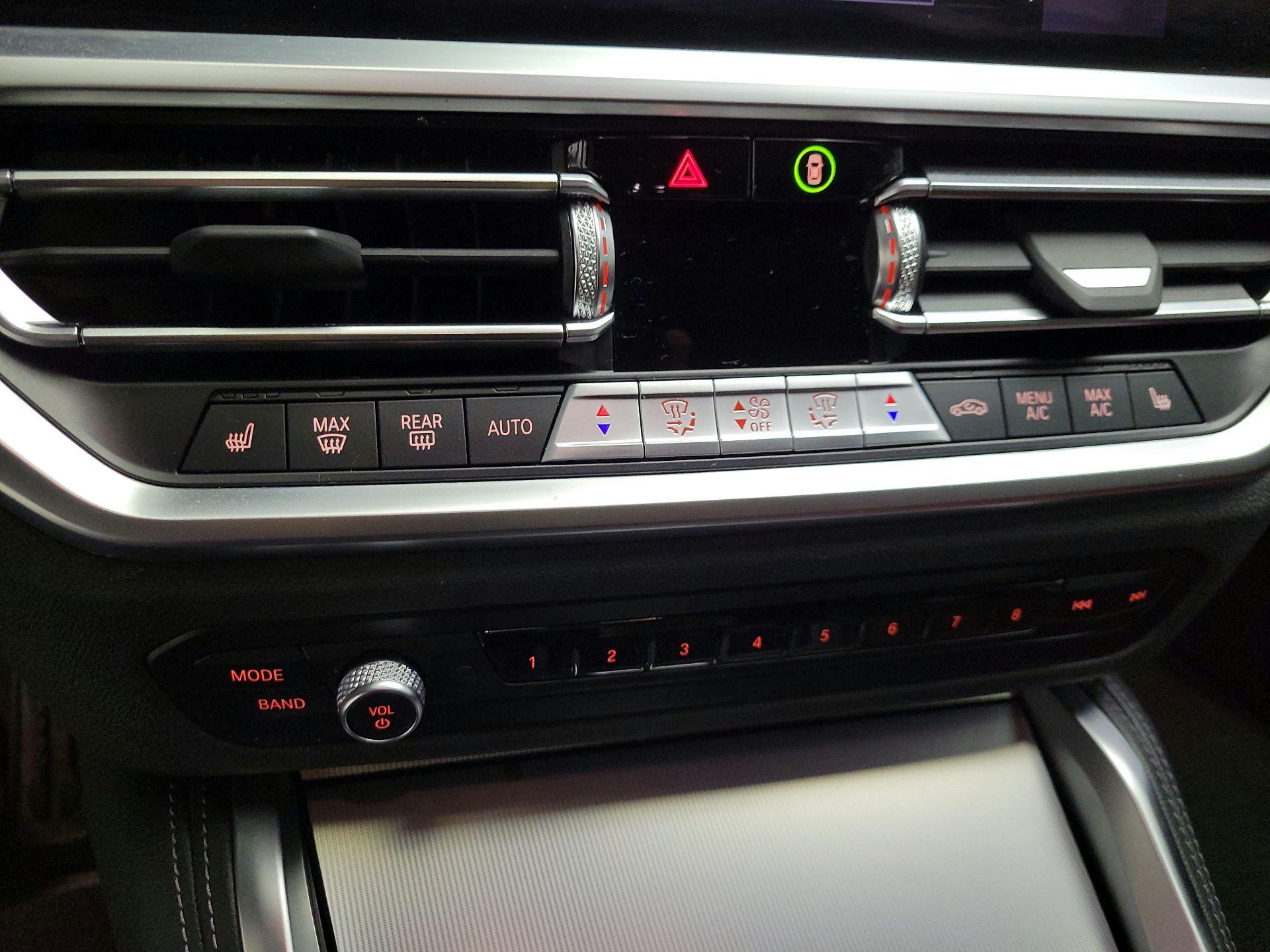 Thumbnail: 2022 BMW 4 Series - 17