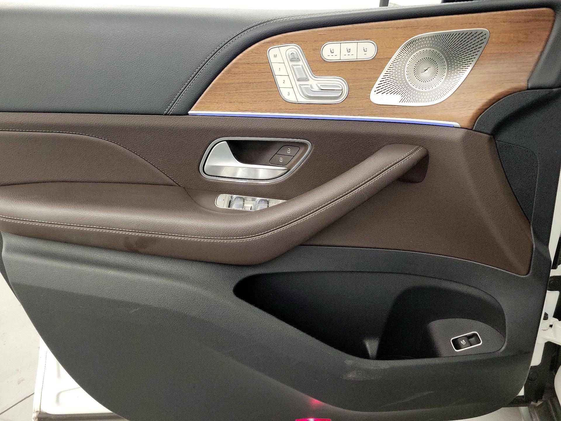 Thumbnail: 2023 Mercedes-Benz GLE - 12