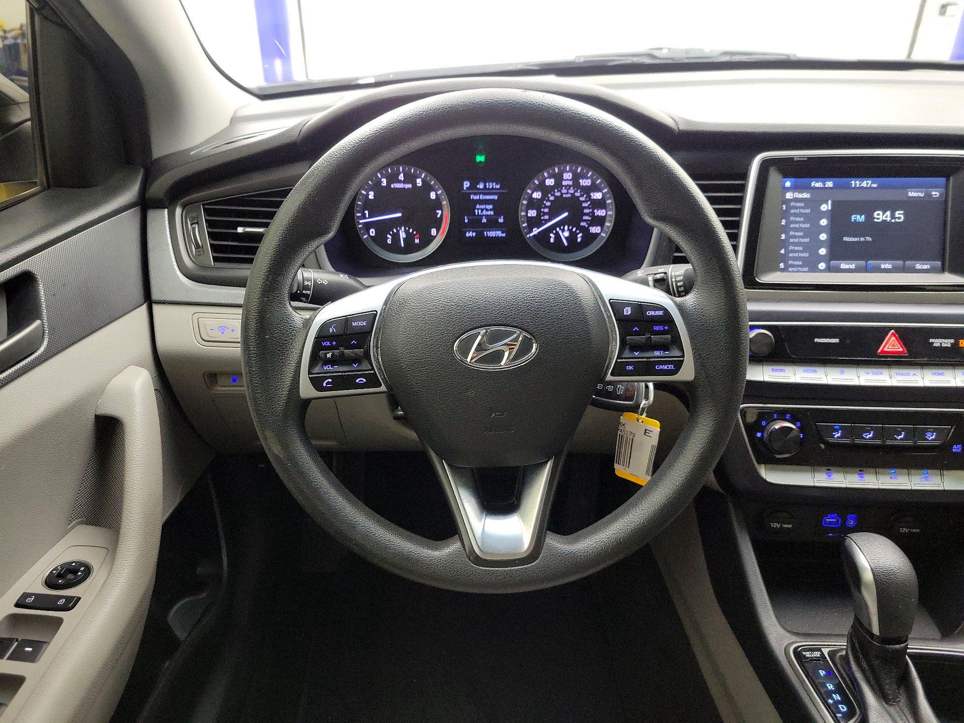 Thumbnail: 2019 Hyundai Sonata - 10