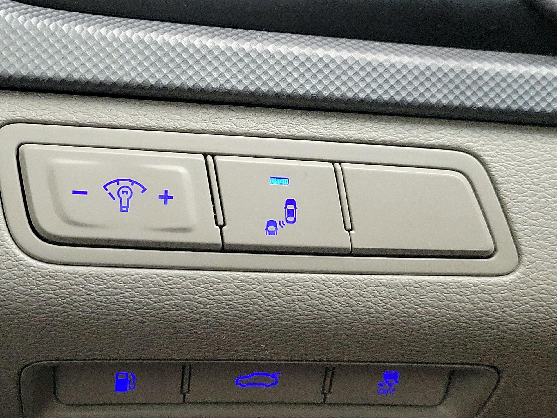 Thumbnail: 2019 Hyundai Sonata - 13