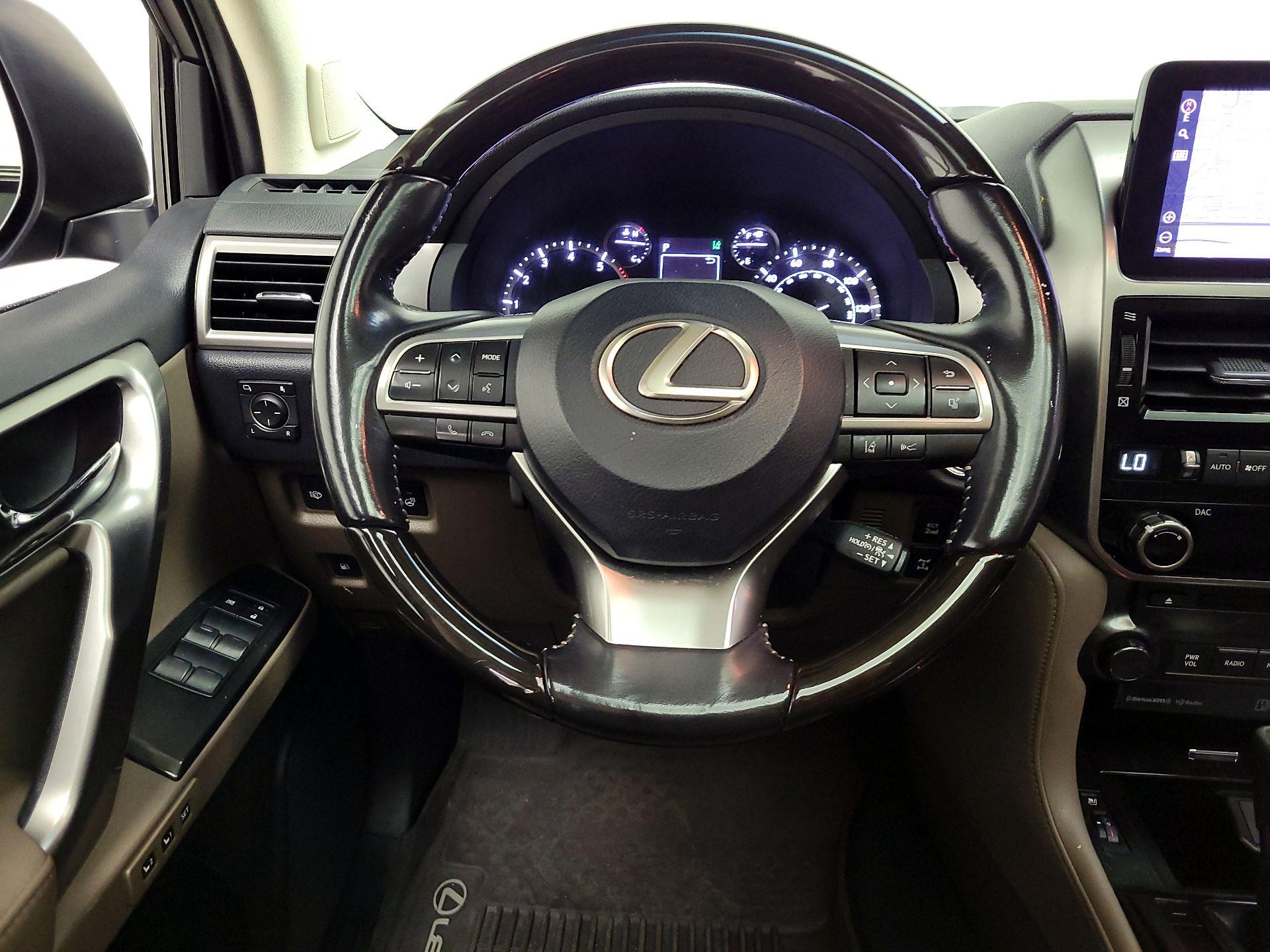 Thumbnail: 2023 Lexus GX - 10