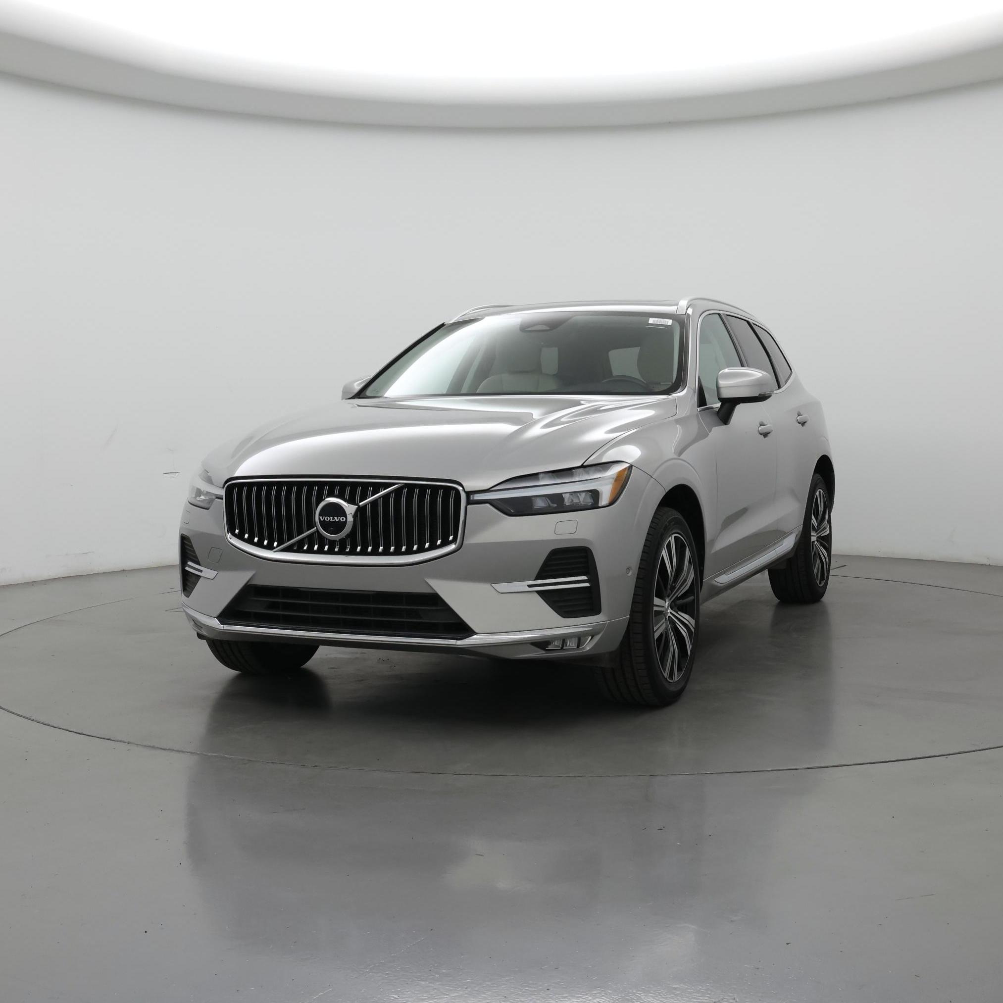 Thumbnail: 2022 Volvo XC60 - 4