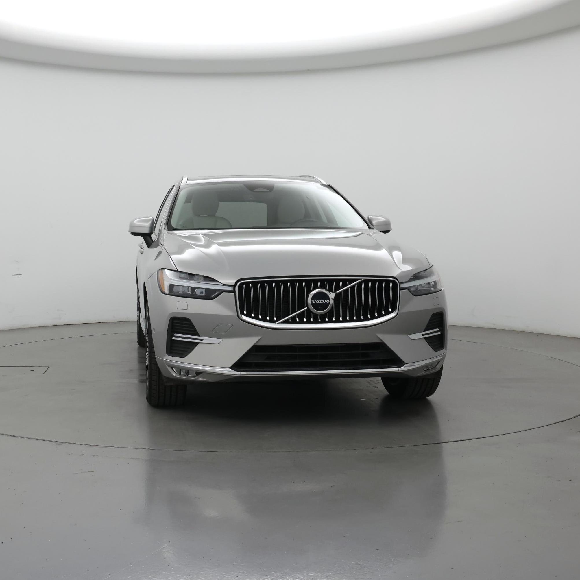 Thumbnail: 2022 Volvo XC60 - 5