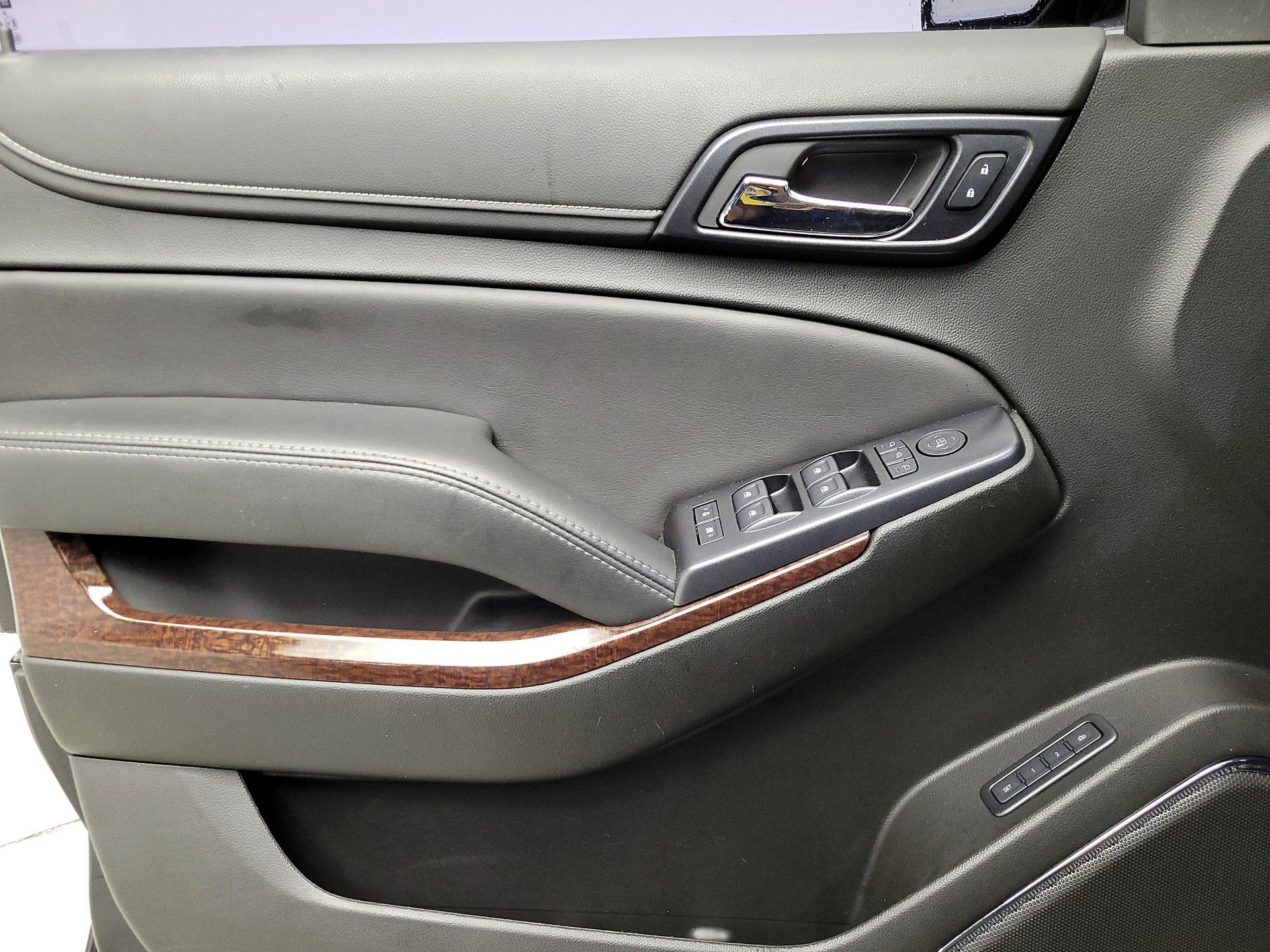 Thumbnail: 2019 GMC Yukon - 12