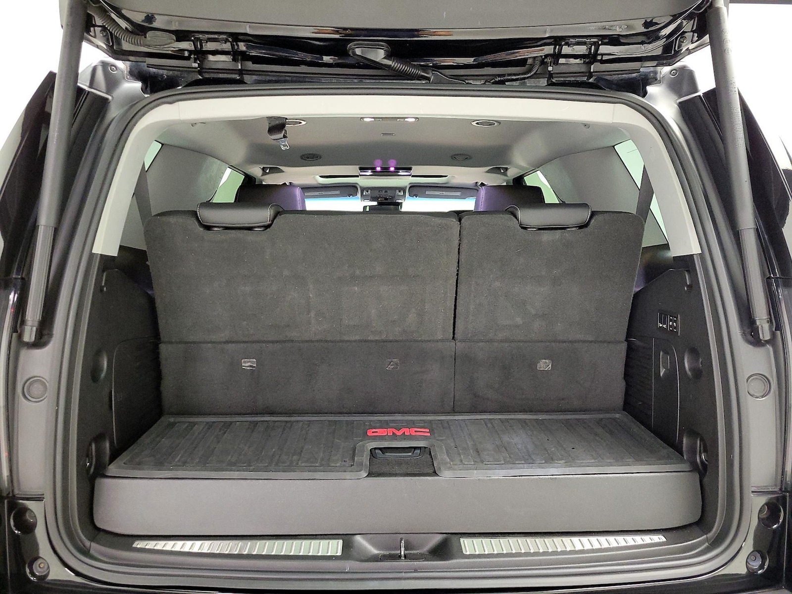2019 GMC Yukon SLT - Photo 23