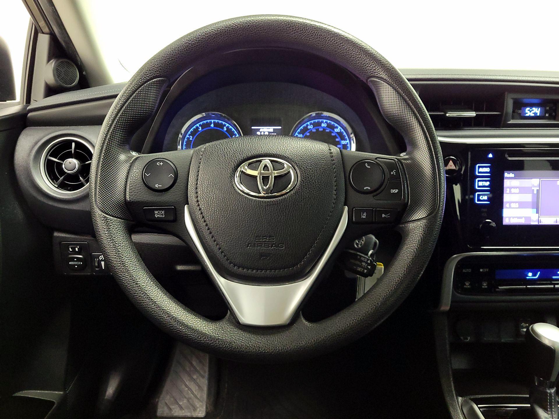 Thumbnail: 2018 Toyota Corolla - 10