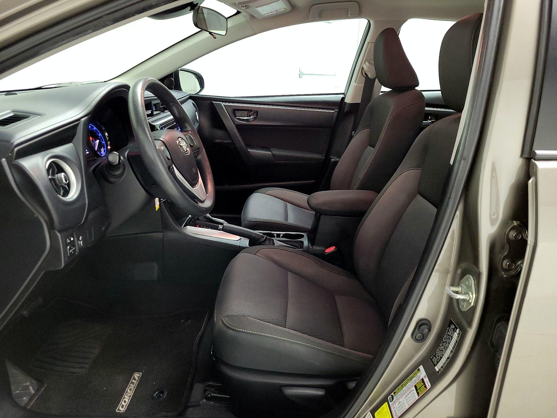 Thumbnail: 2018 Toyota Corolla - 11