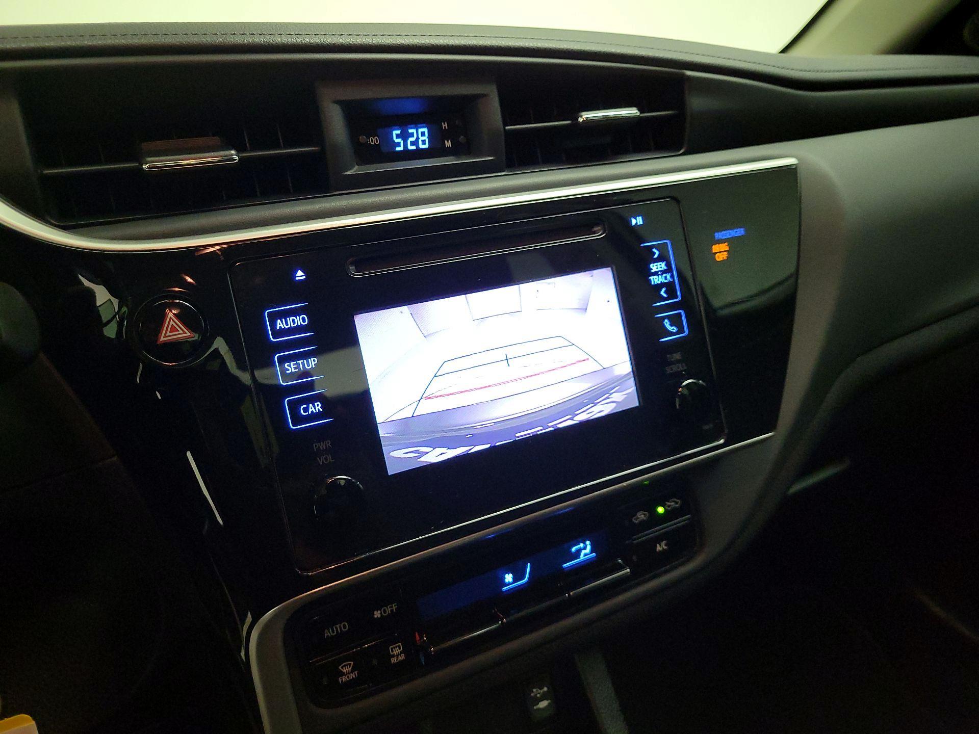 Thumbnail: 2018 Toyota Corolla - 14