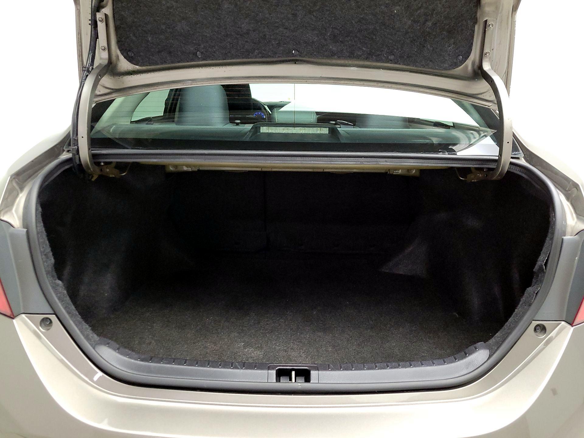 Thumbnail: 2018 Toyota Corolla - 20