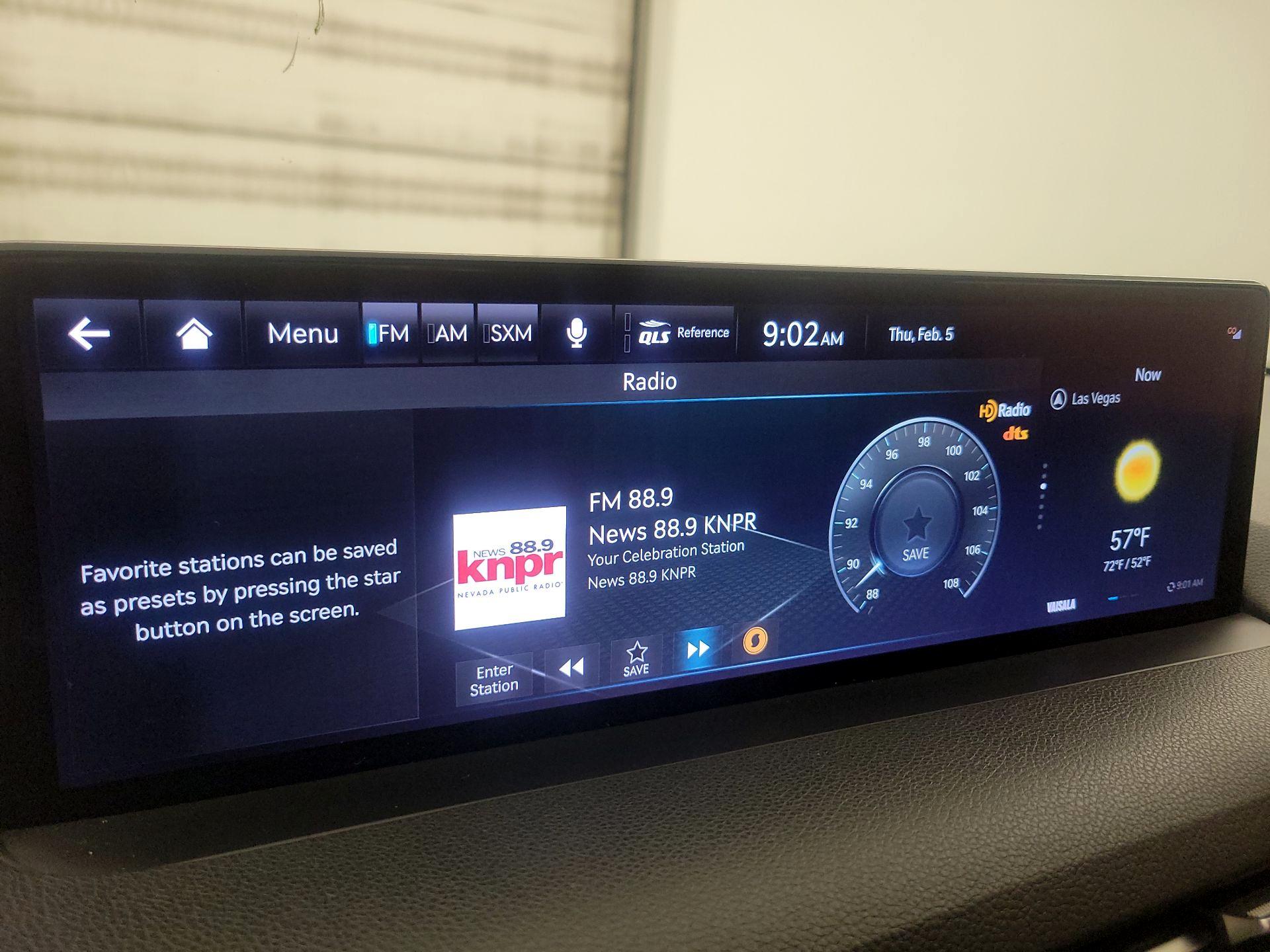Thumbnail: 2022 Genesis GV70 - 16