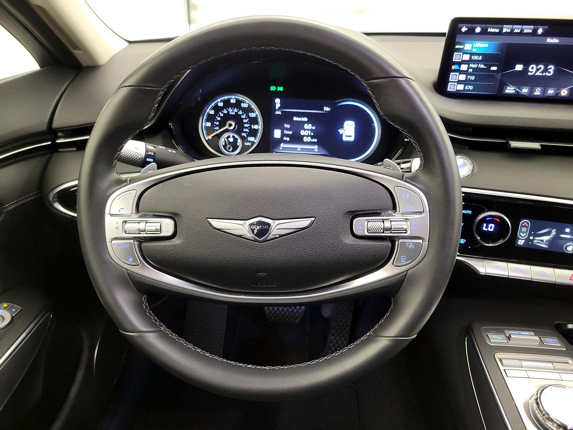 Thumbnail: 2025 Genesis GV70 - 10