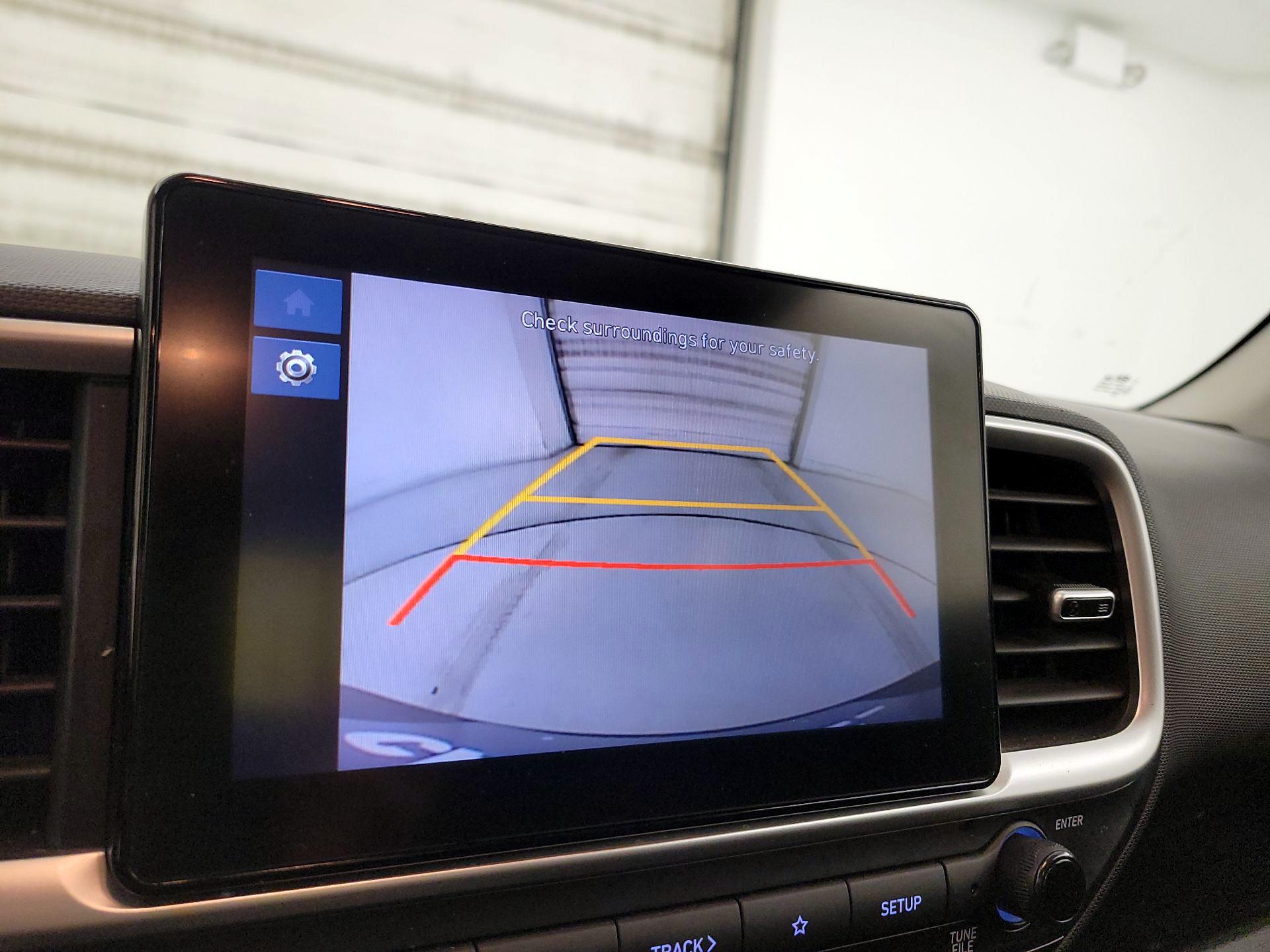 Thumbnail: 2023 Hyundai Venue - 14