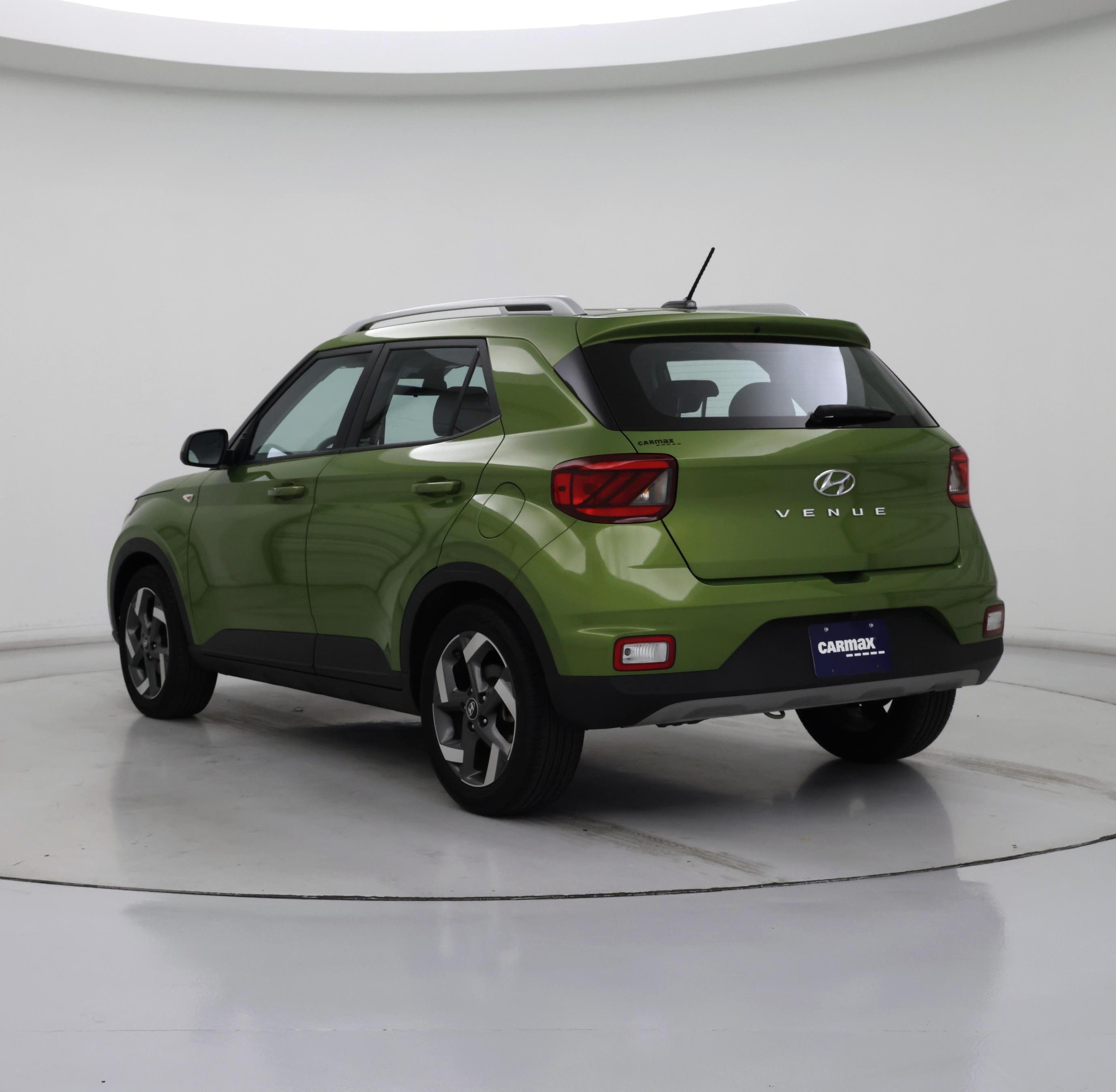 Thumbnail: 2023 Hyundai Venue - 2