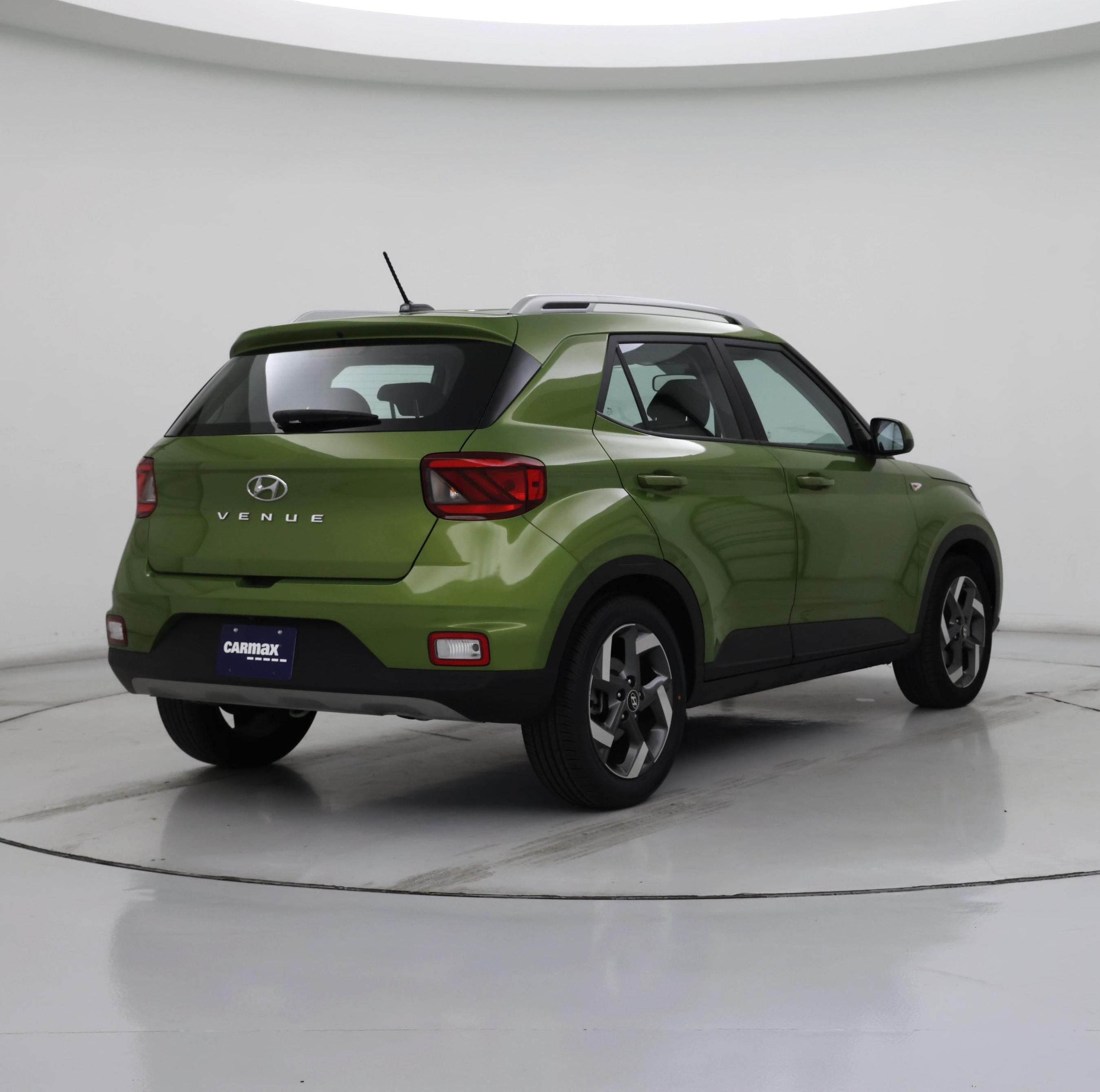 Thumbnail: 2023 Hyundai Venue - 8