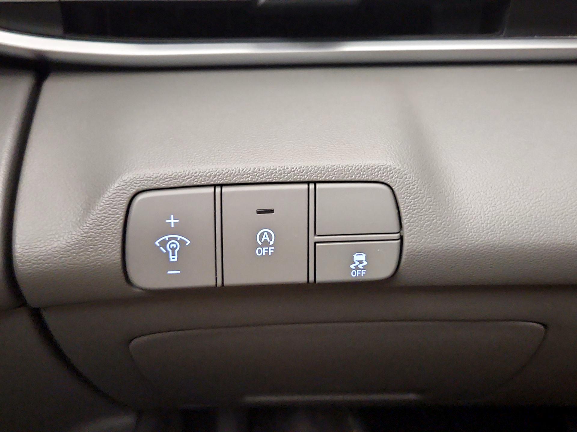 Thumbnail: 2024 Hyundai Elantra - 13