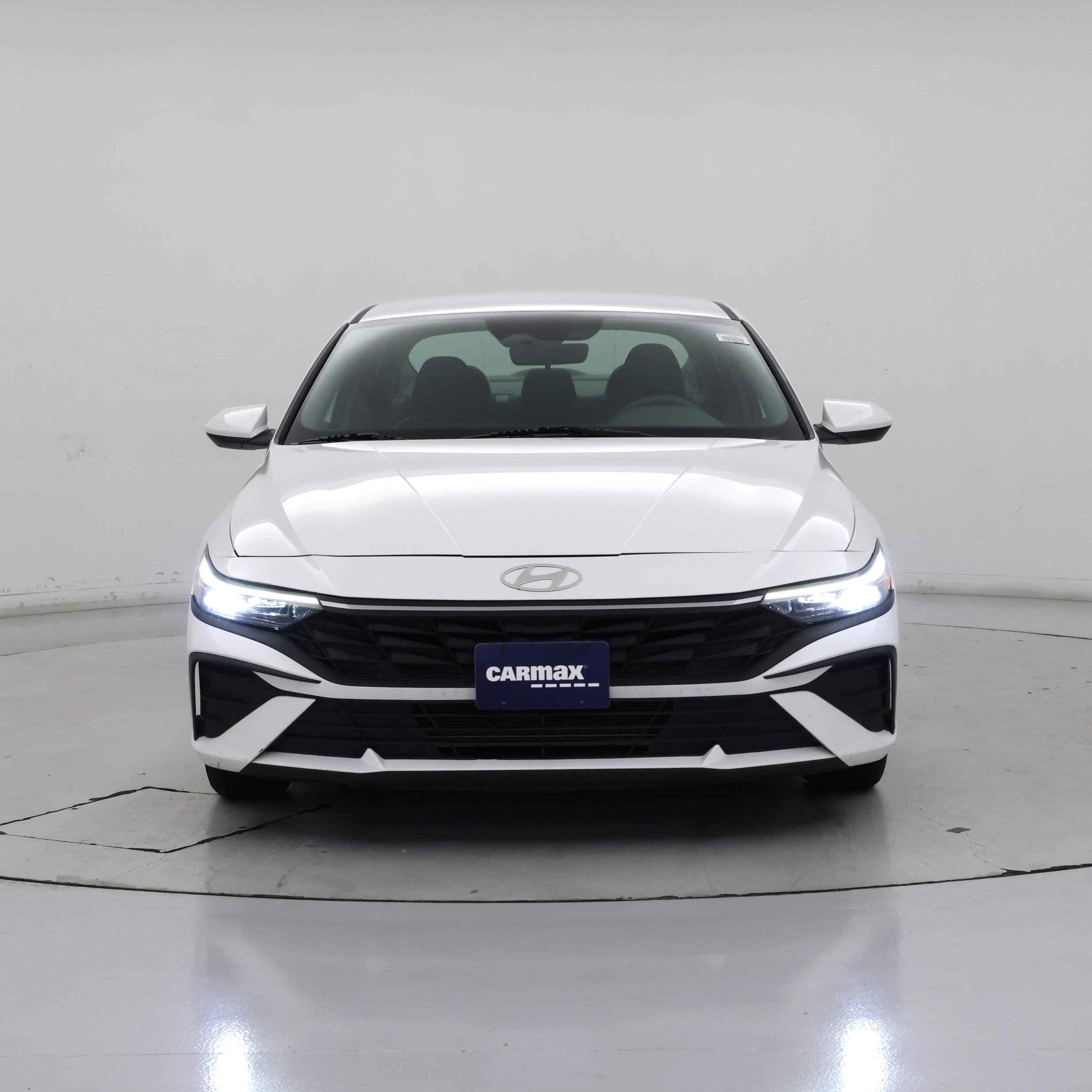 Thumbnail: 2024 Hyundai Elantra - 5