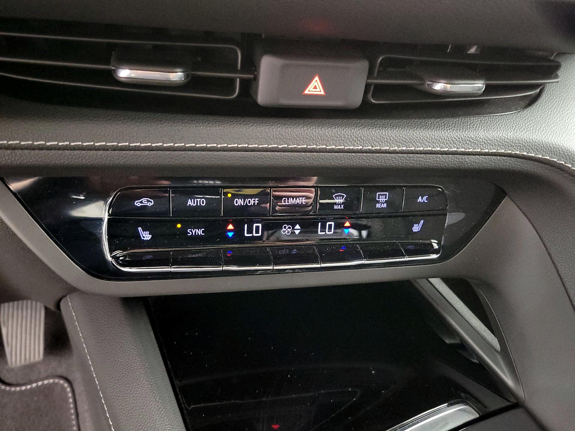 Thumbnail: 2023 Buick Envision - 16