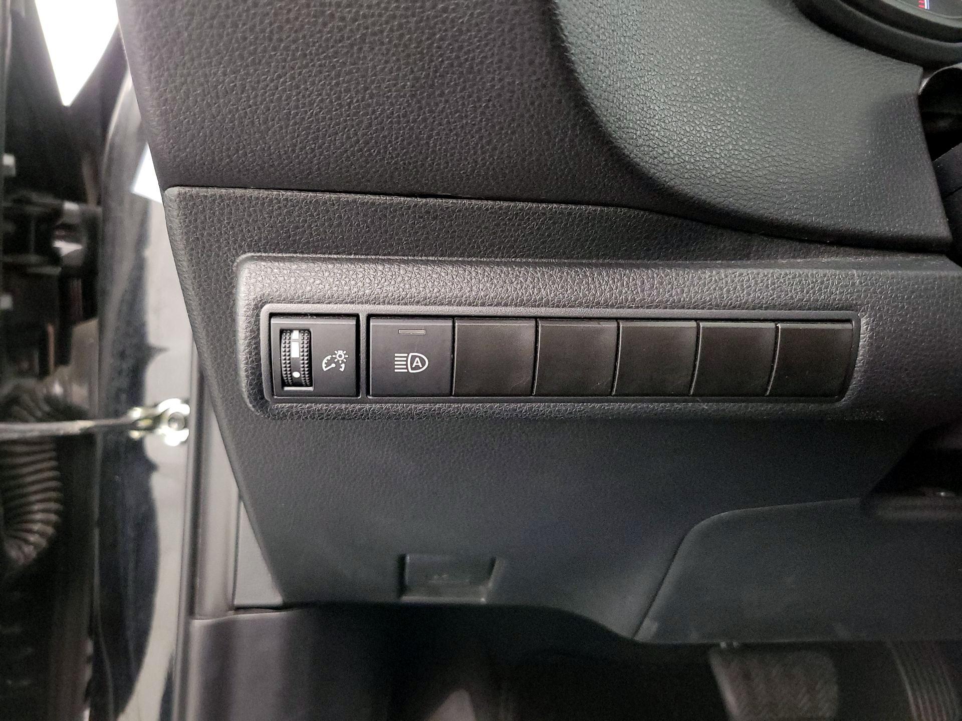 Thumbnail: 2024 Toyota Corolla - 13