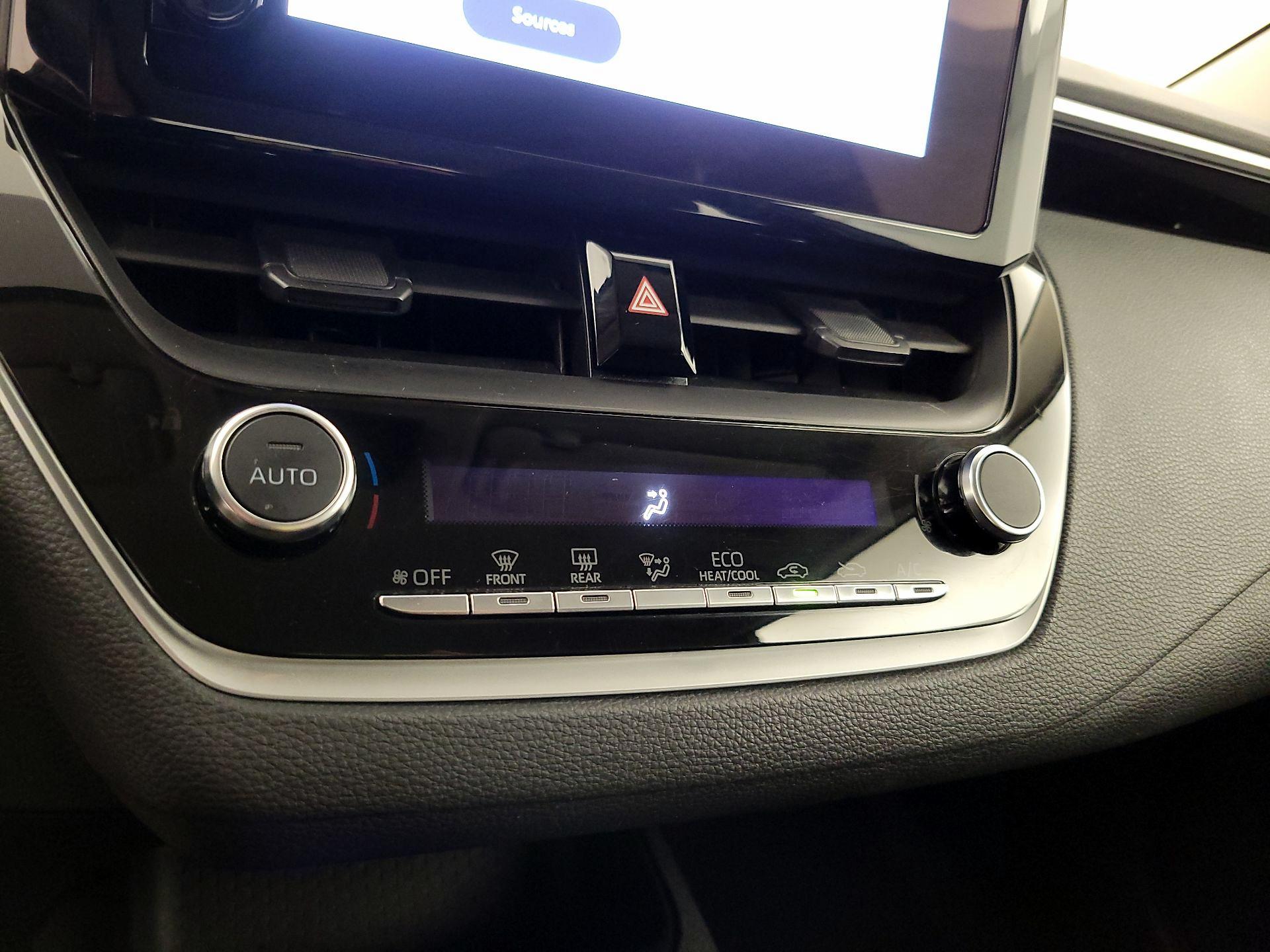 Thumbnail: 2024 Toyota Corolla - 16