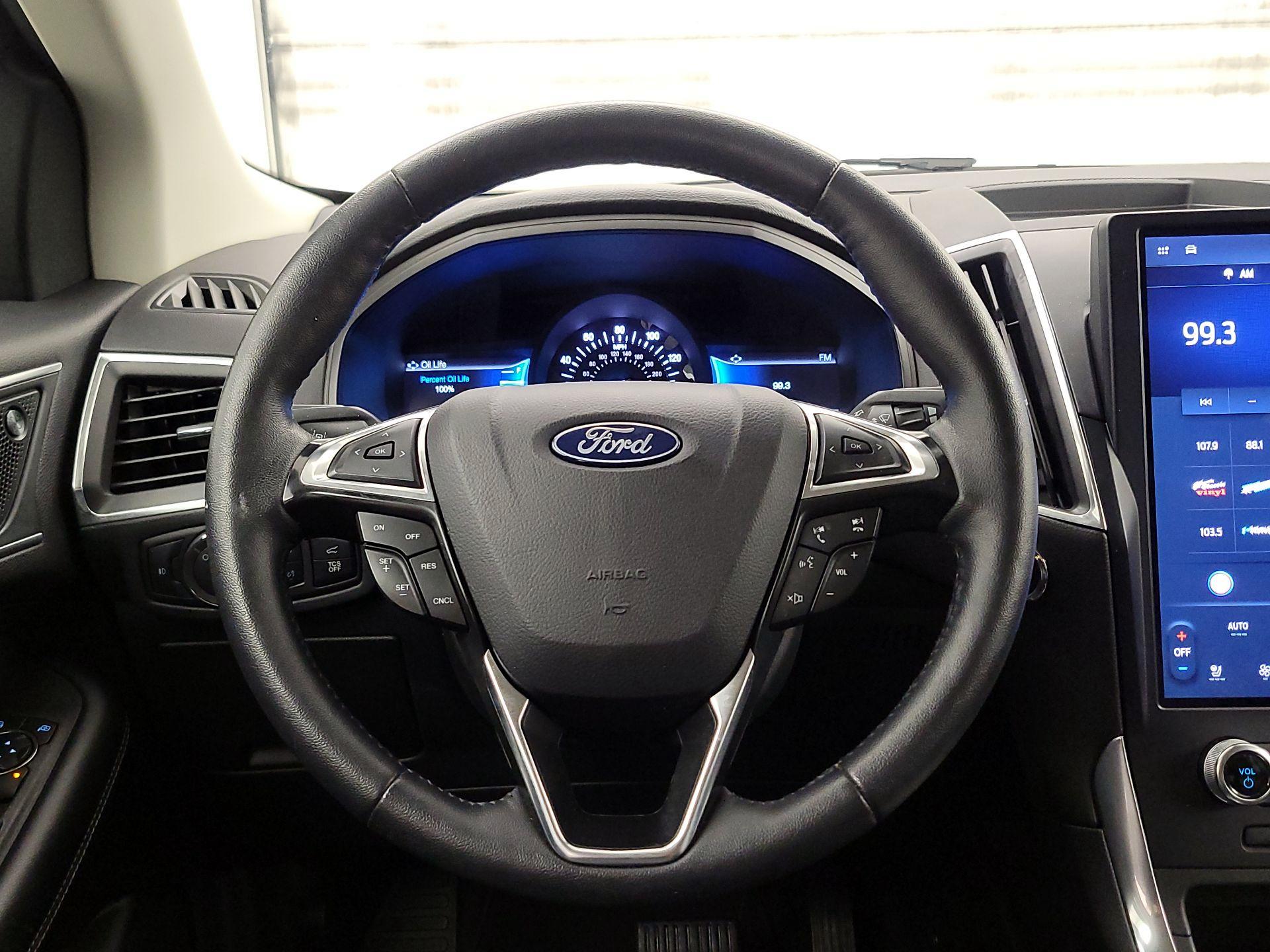 Thumbnail: 2024 Ford Edge - 10