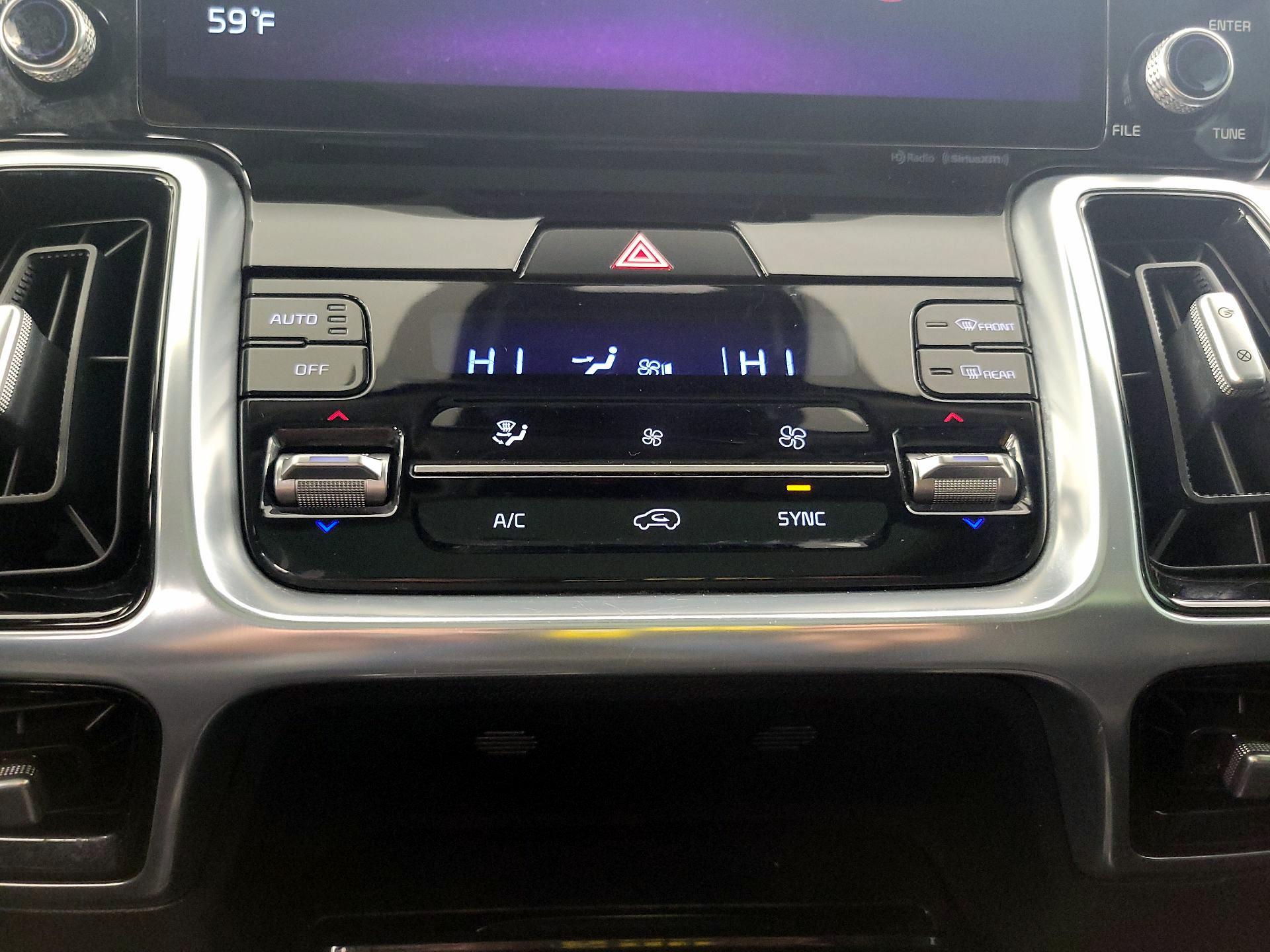 Thumbnail: 2021 Kia Sorento - 17