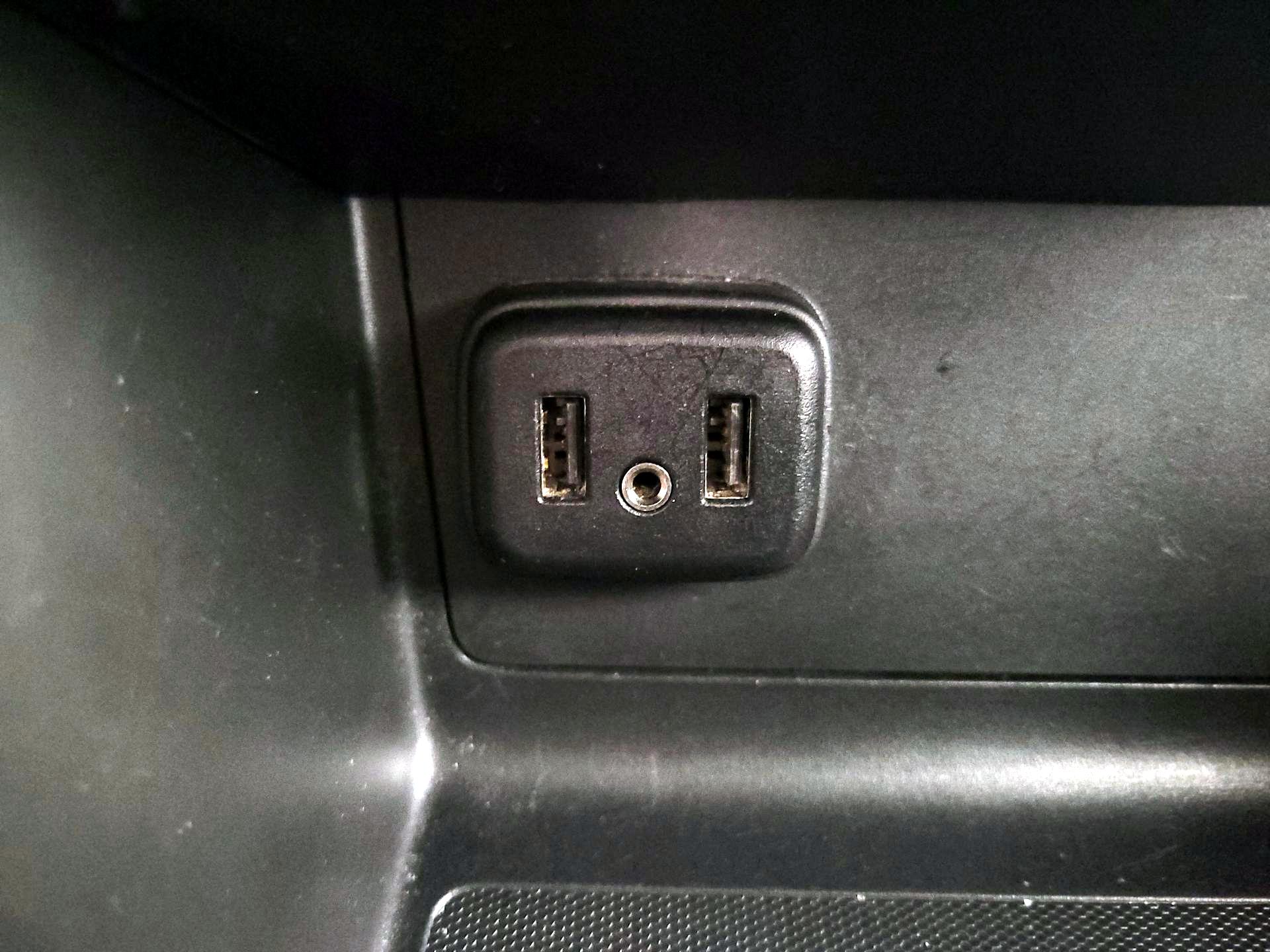 Thumbnail: 2022 Chevrolet Colorado - 18