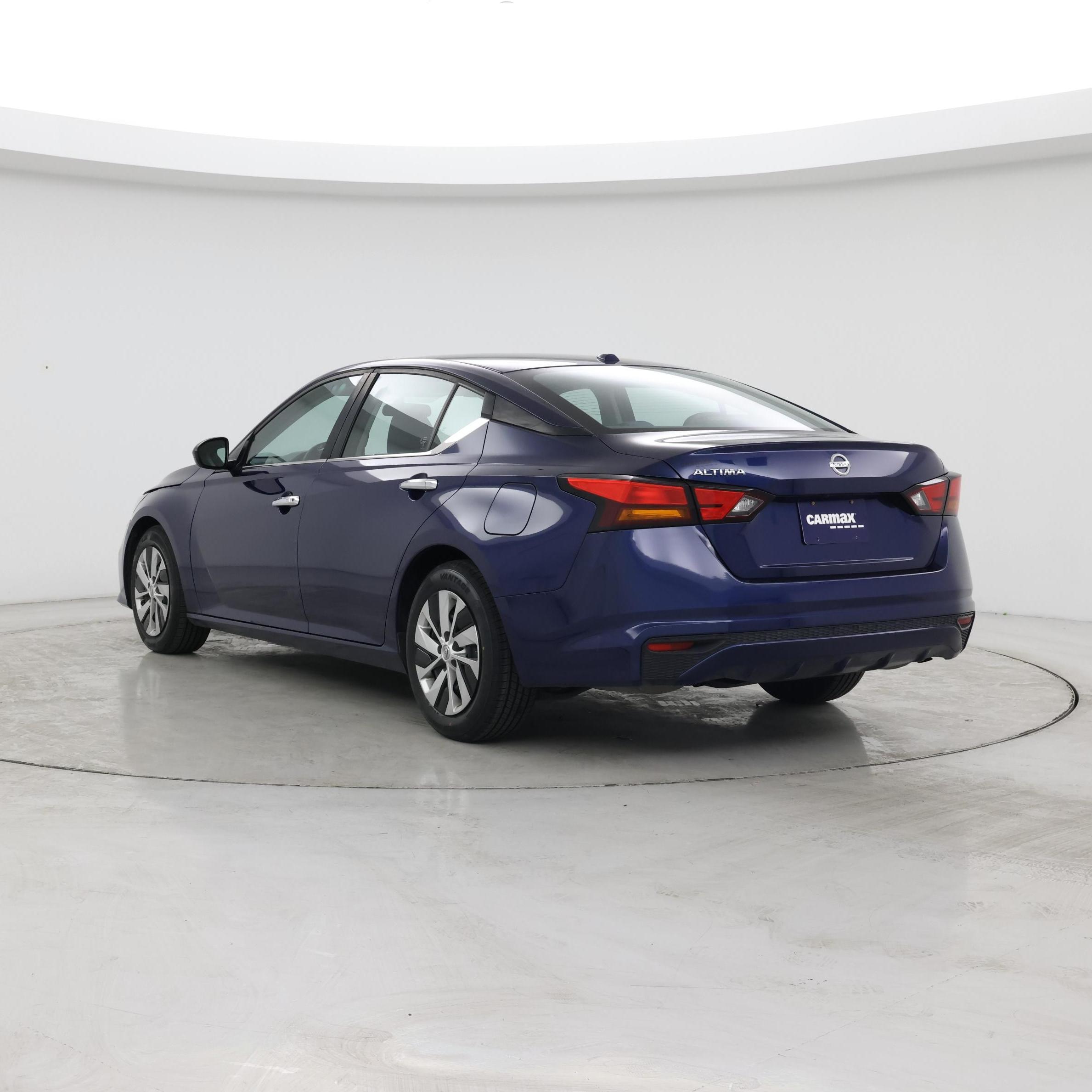 Thumbnail: 2020 Nissan Altima - 2