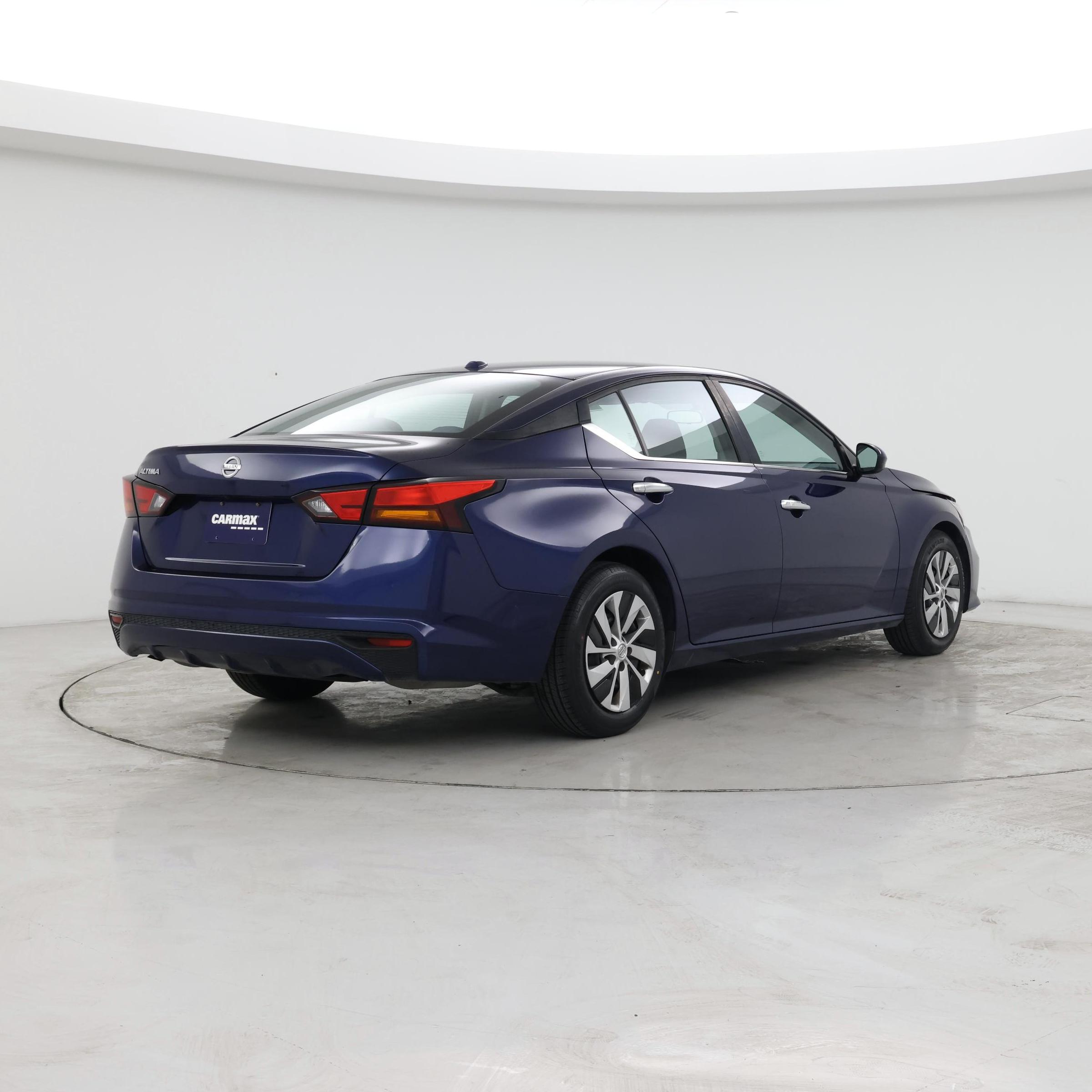 Thumbnail: 2020 Nissan Altima - 8