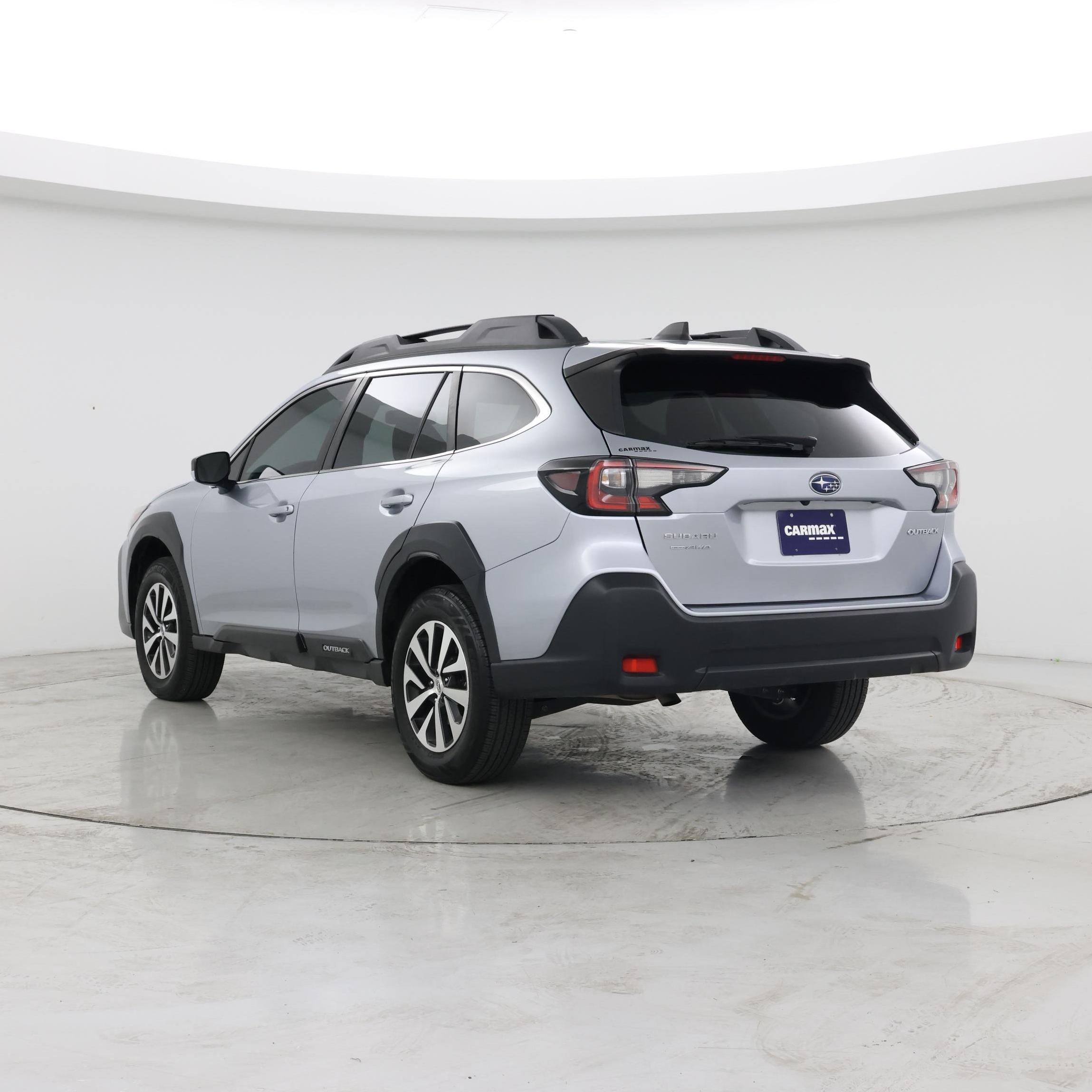 Thumbnail: 2023 Subaru Outback - 2